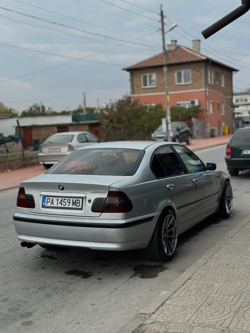 BMW 320, снимка 5 - Автомобили и джипове - 47919194