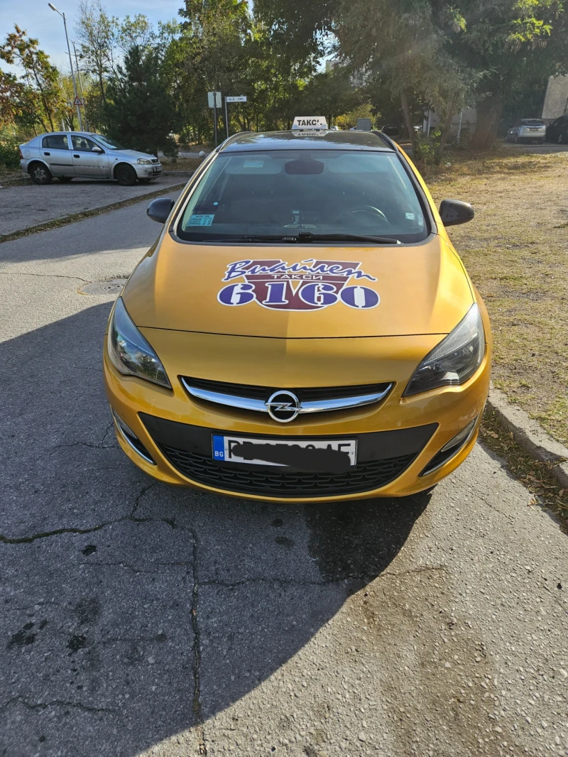 Opel Astra, снимка 1 - Автомобили и джипове - 47967172