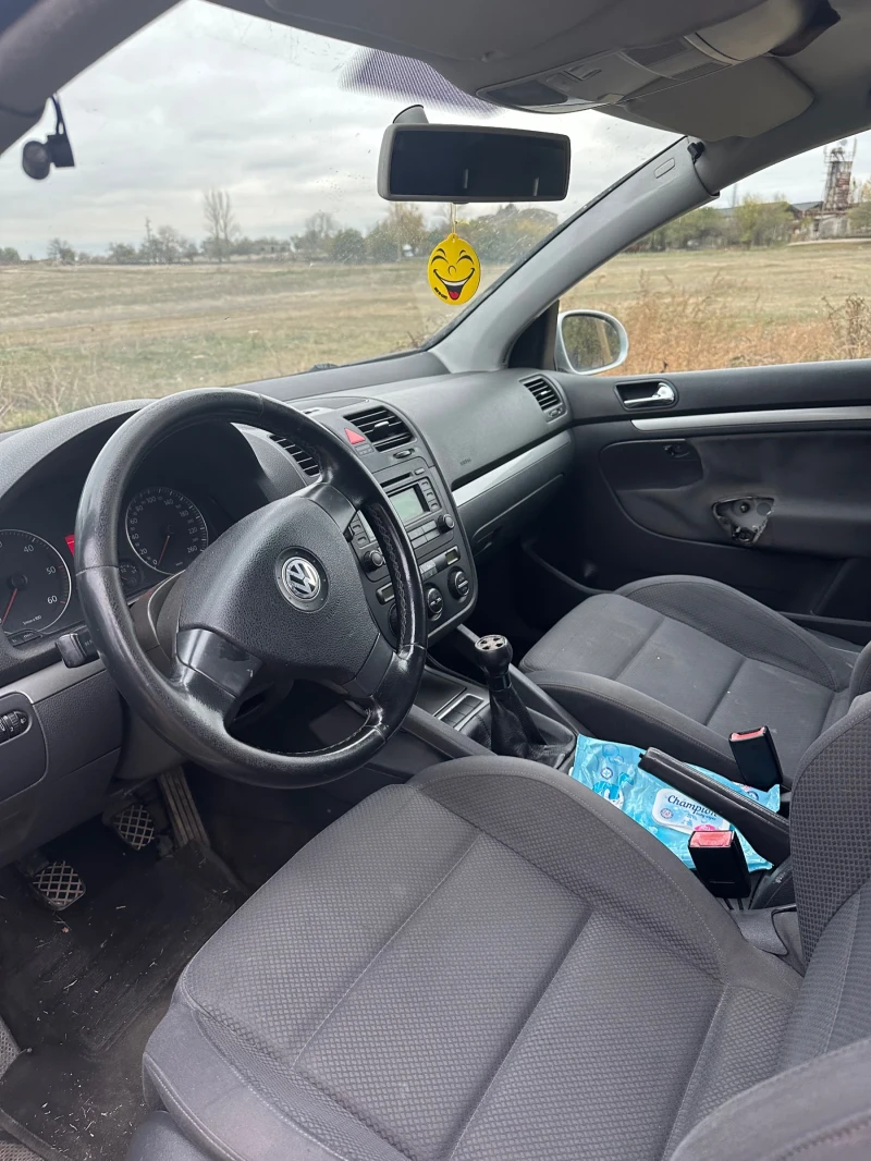 VW Golf 5, снимка 10 - Автомобили и джипове - 47988653