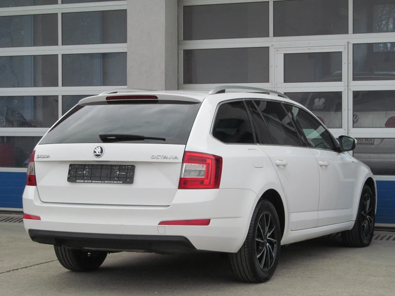 Skoda Octavia TDI/AUTOMATIC/ELEGANCE, снимка 3 - Автомобили и джипове - 48981814