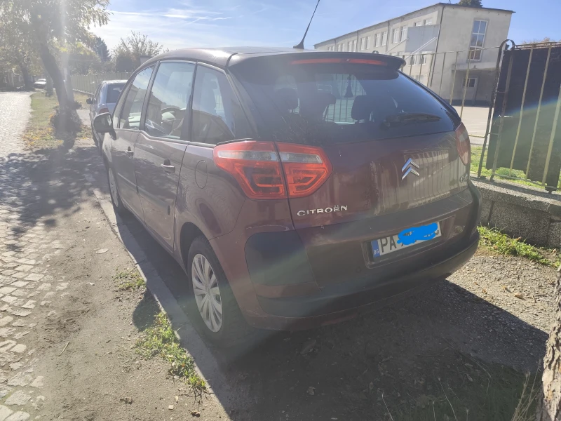 Citroen C4 Picasso 1.8, снимка 4 - Автомобили и джипове - 52256383