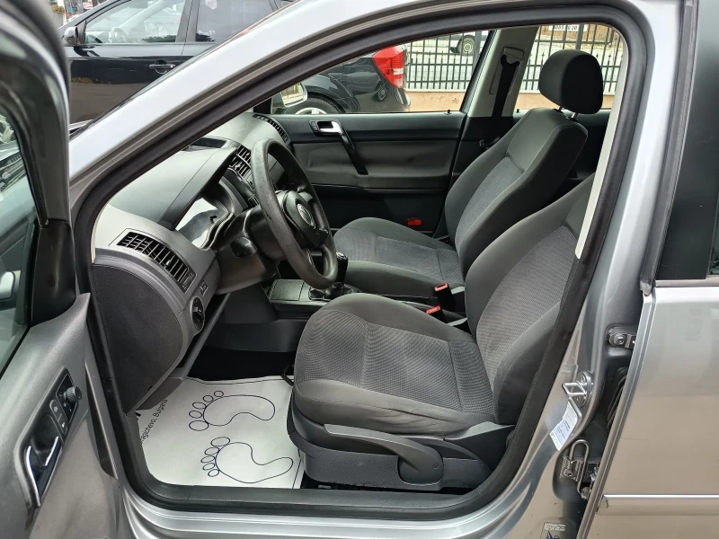 VW Polo 1.2i, снимка 9 - Автомобили и джипове - 52540464