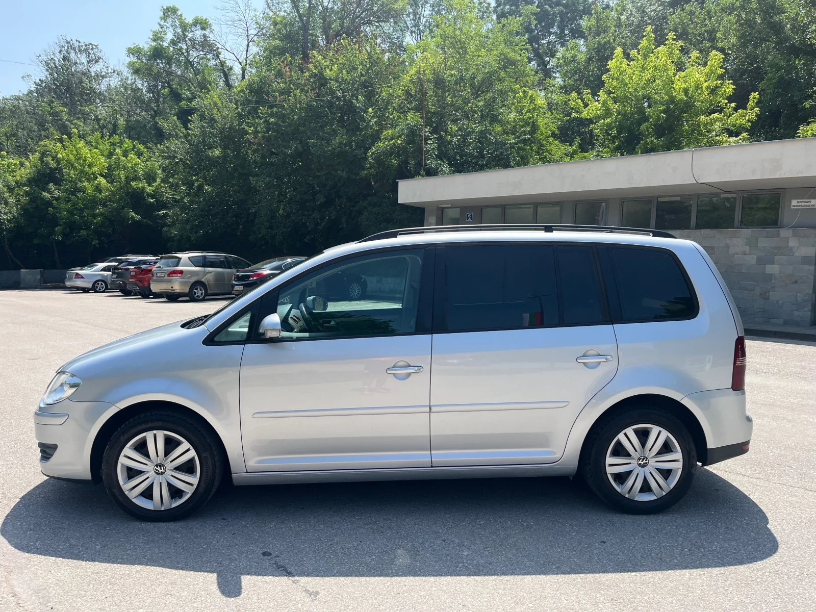 VW Touran Транзитни* Номера* 1.4tsi* 140кс* evro5* 7м - изображение 8