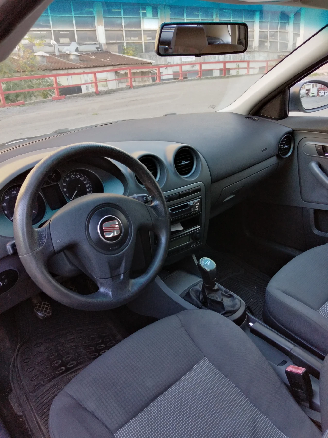 Seat Ibiza 1.4 - изображение 8