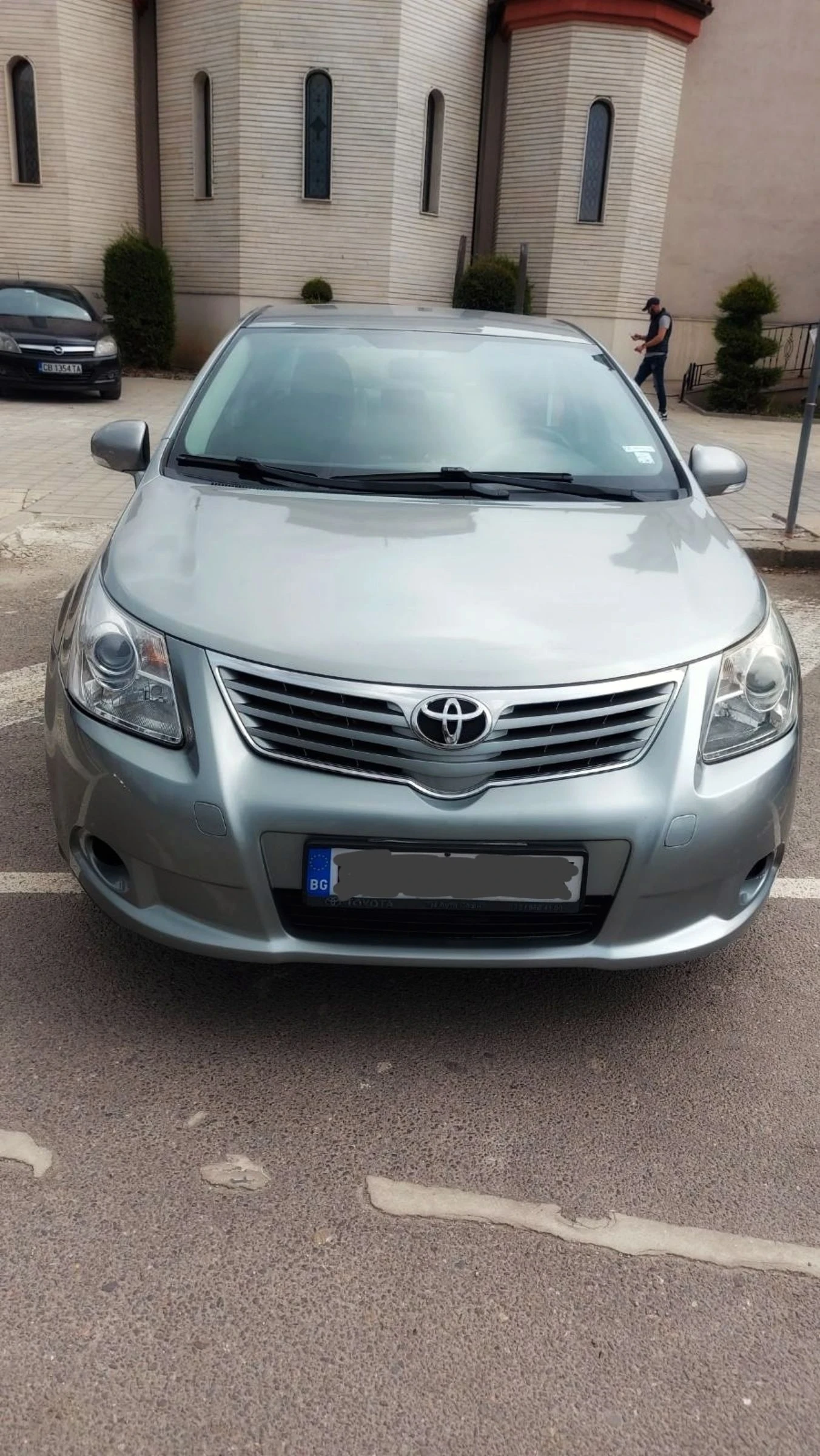 Toyota Avensis 1.6VVT-i - изображение 4