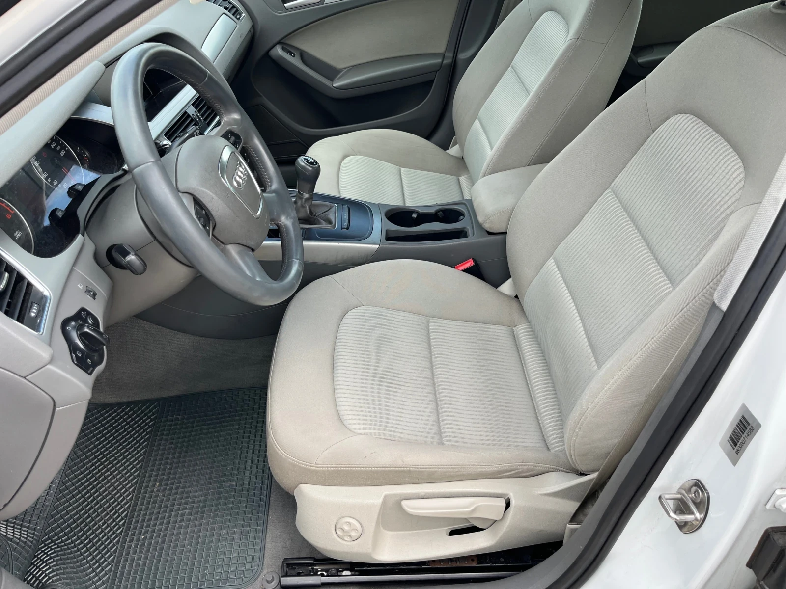 Audi A4 2.0TDI - изображение 7