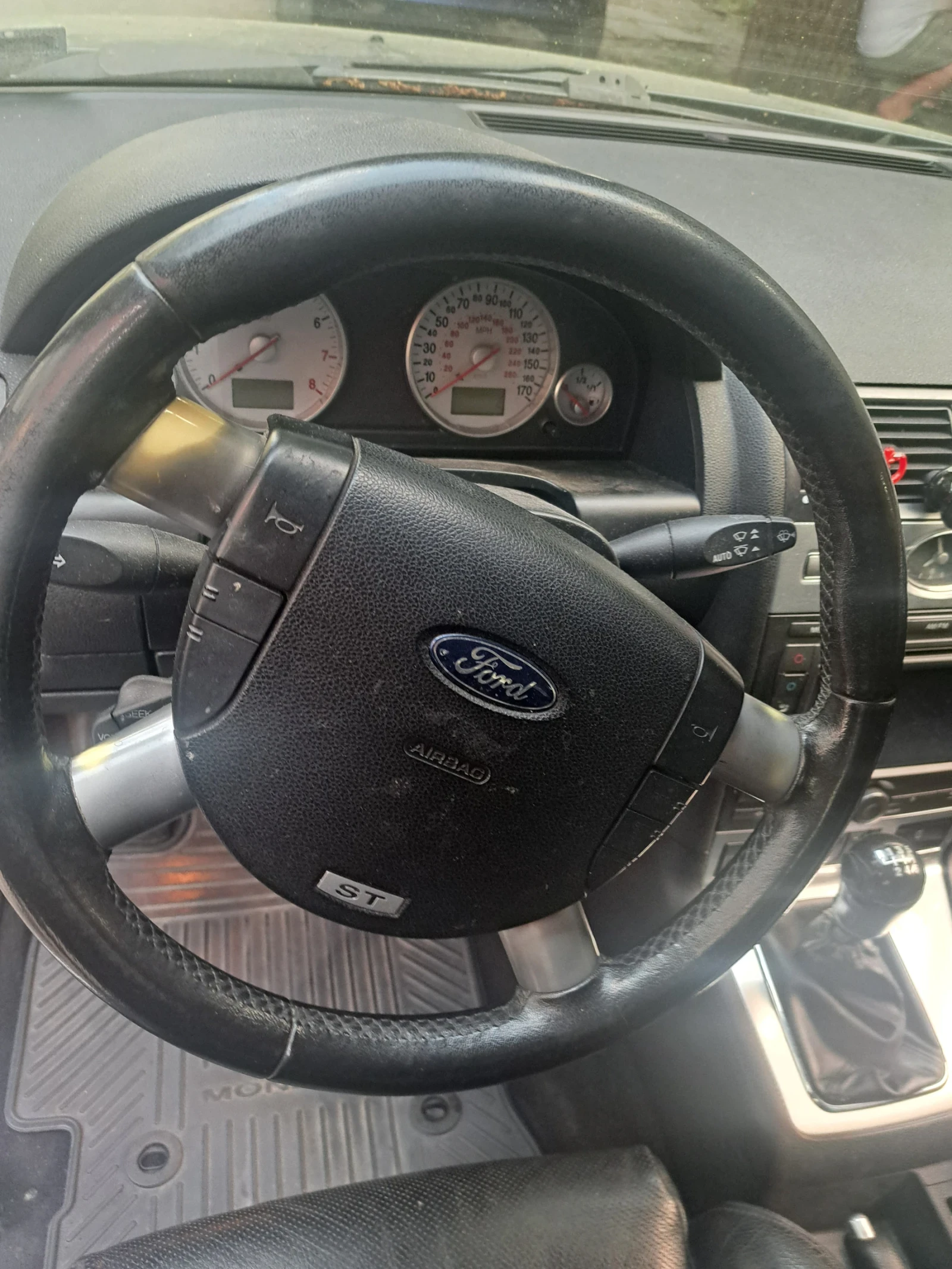 Ford Mondeo ST220  - изображение 4
