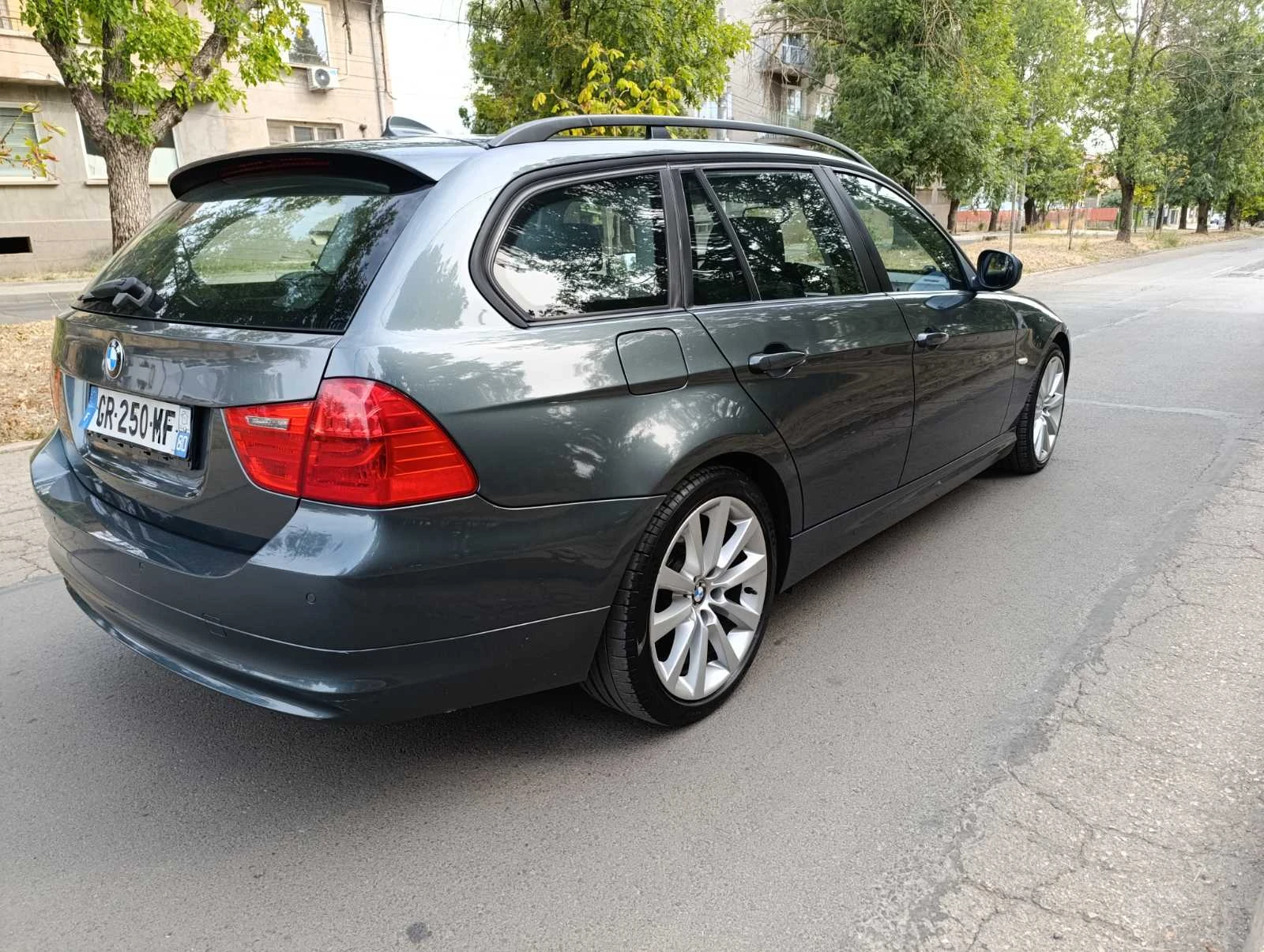BMW 318 d, Facelift - изображение 6