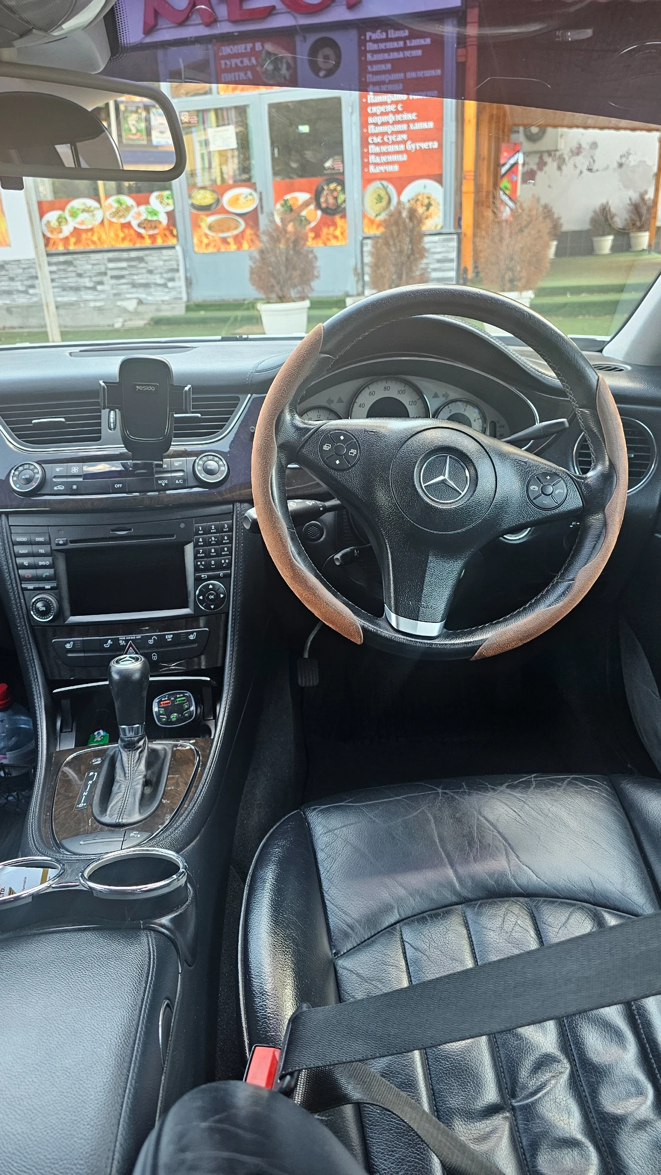 Mercedes-Benz CLS 320  - изображение 4