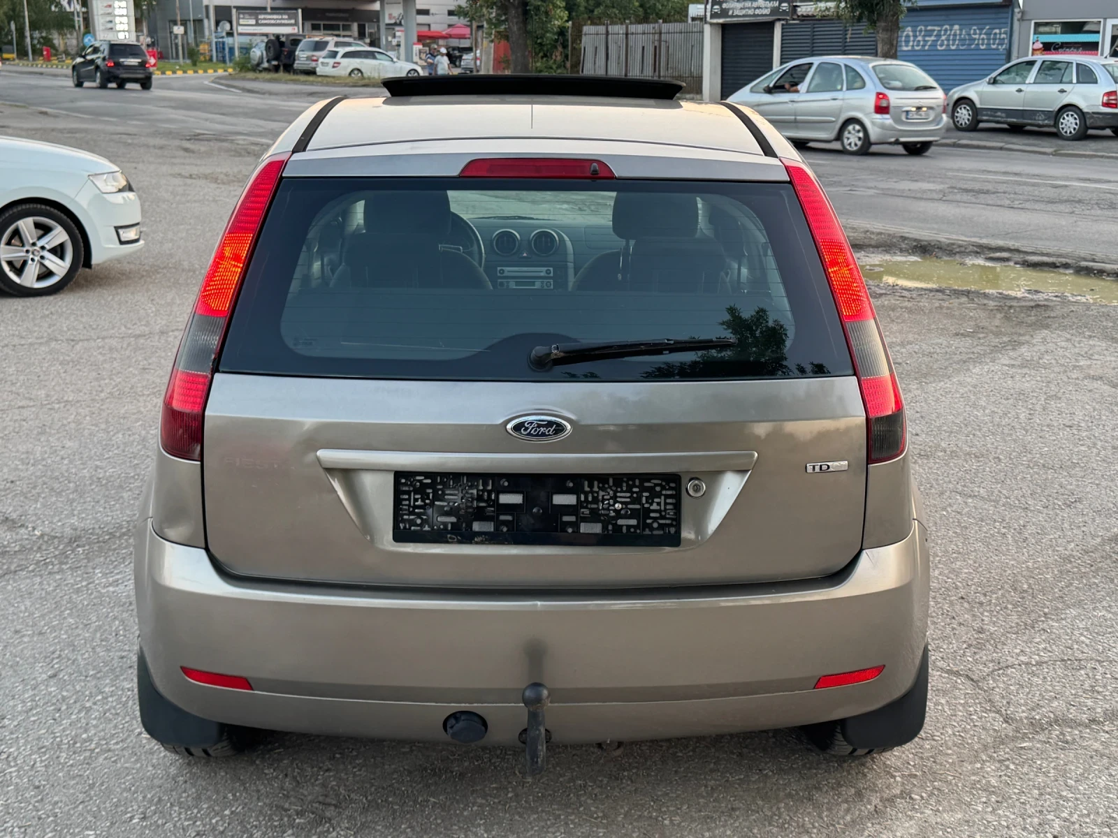 Ford Fiesta АВТОМАТИК! - изображение 6
