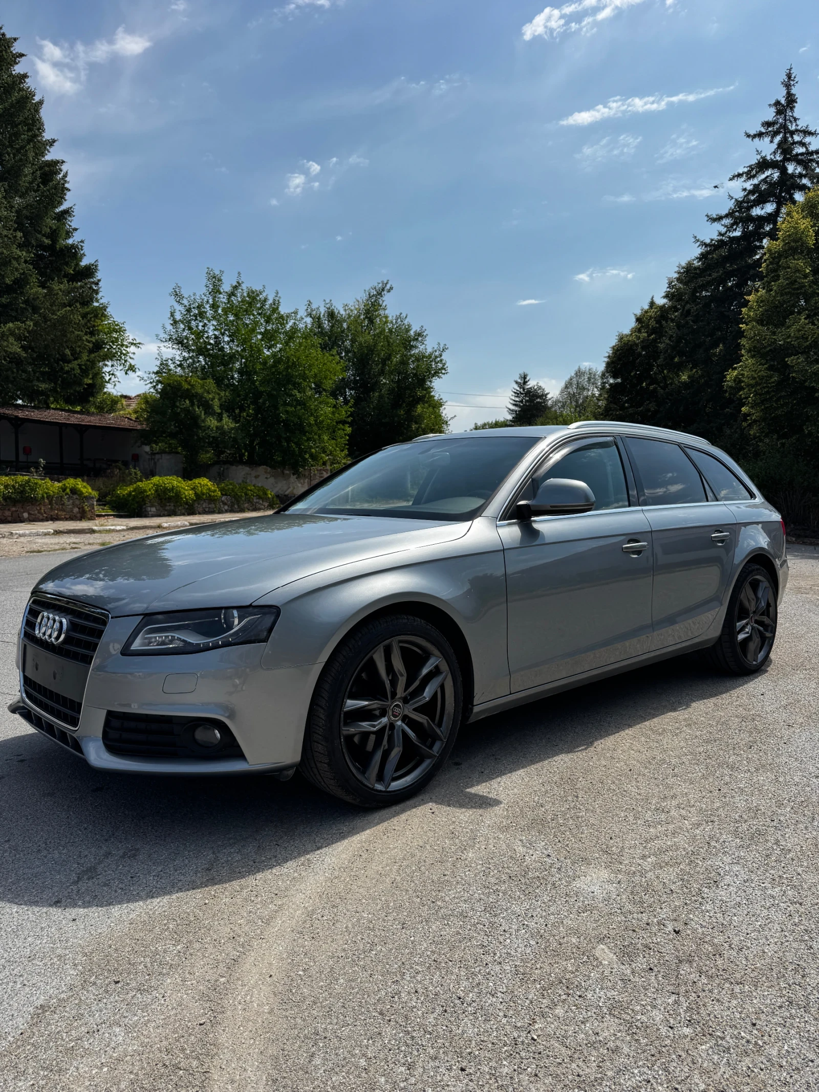 Audi A4 B8* 2.0tdi* 143кс* Navi* Кожа* 3 ключа! - изображение 3