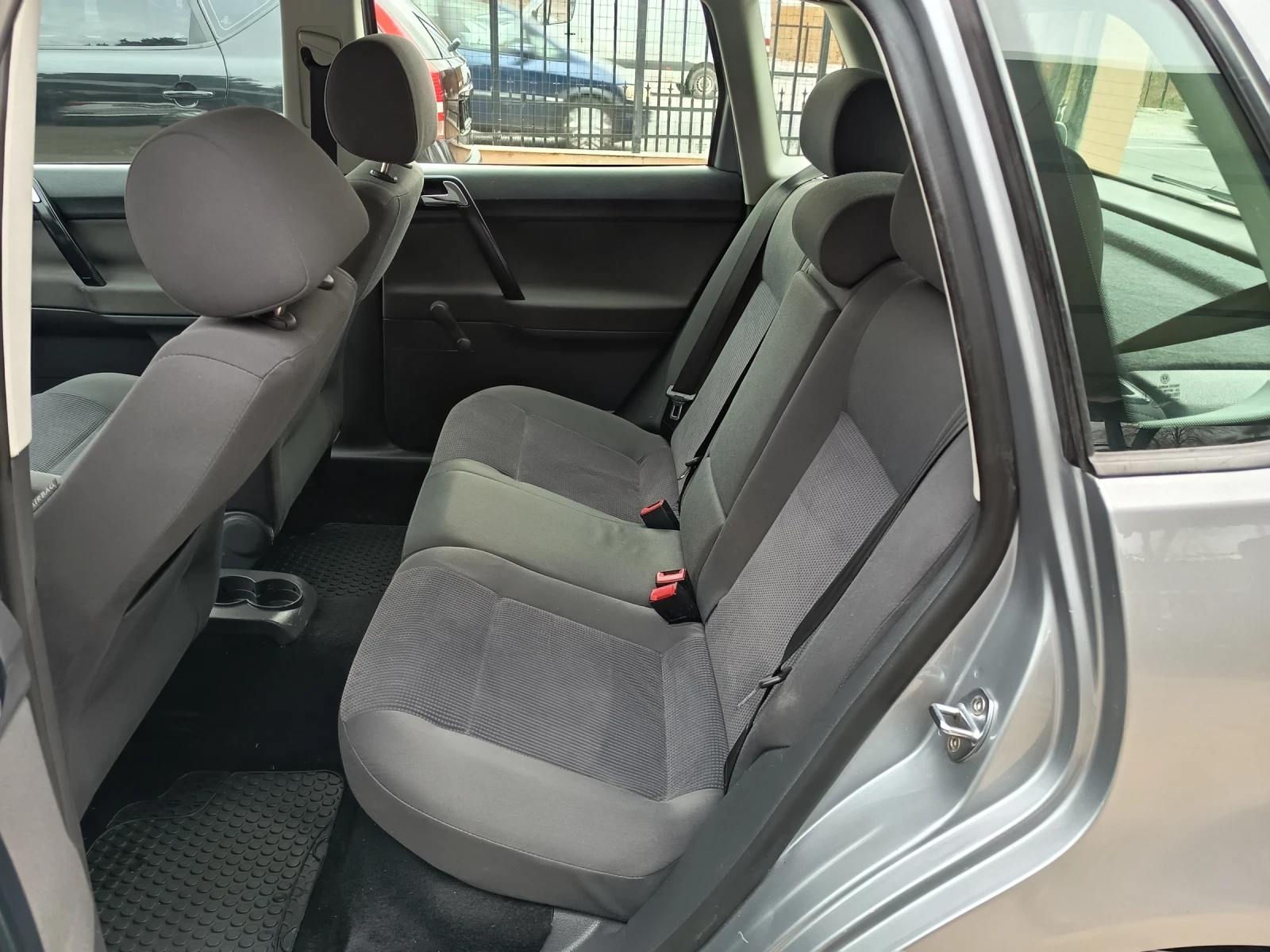 VW Polo 1.2i | Mobile.bg   11