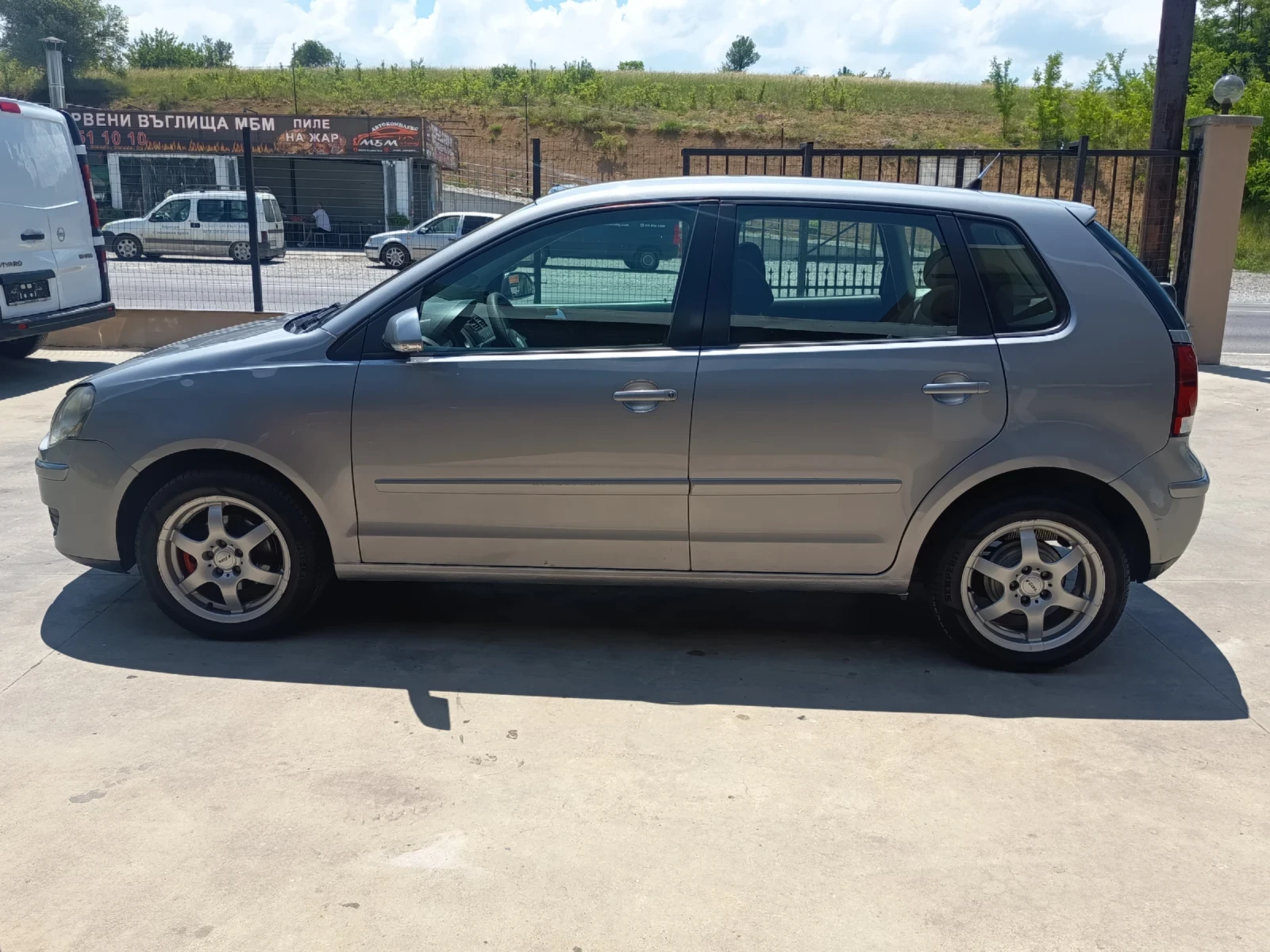 VW Polo 1.2i, снимка 7 - Автомобили и джипове - 52540464