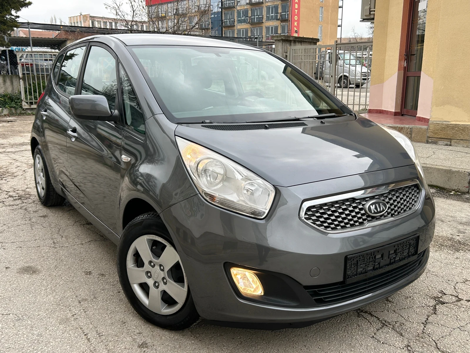 Kia Venga 1.4i   | Mobile.bg   3