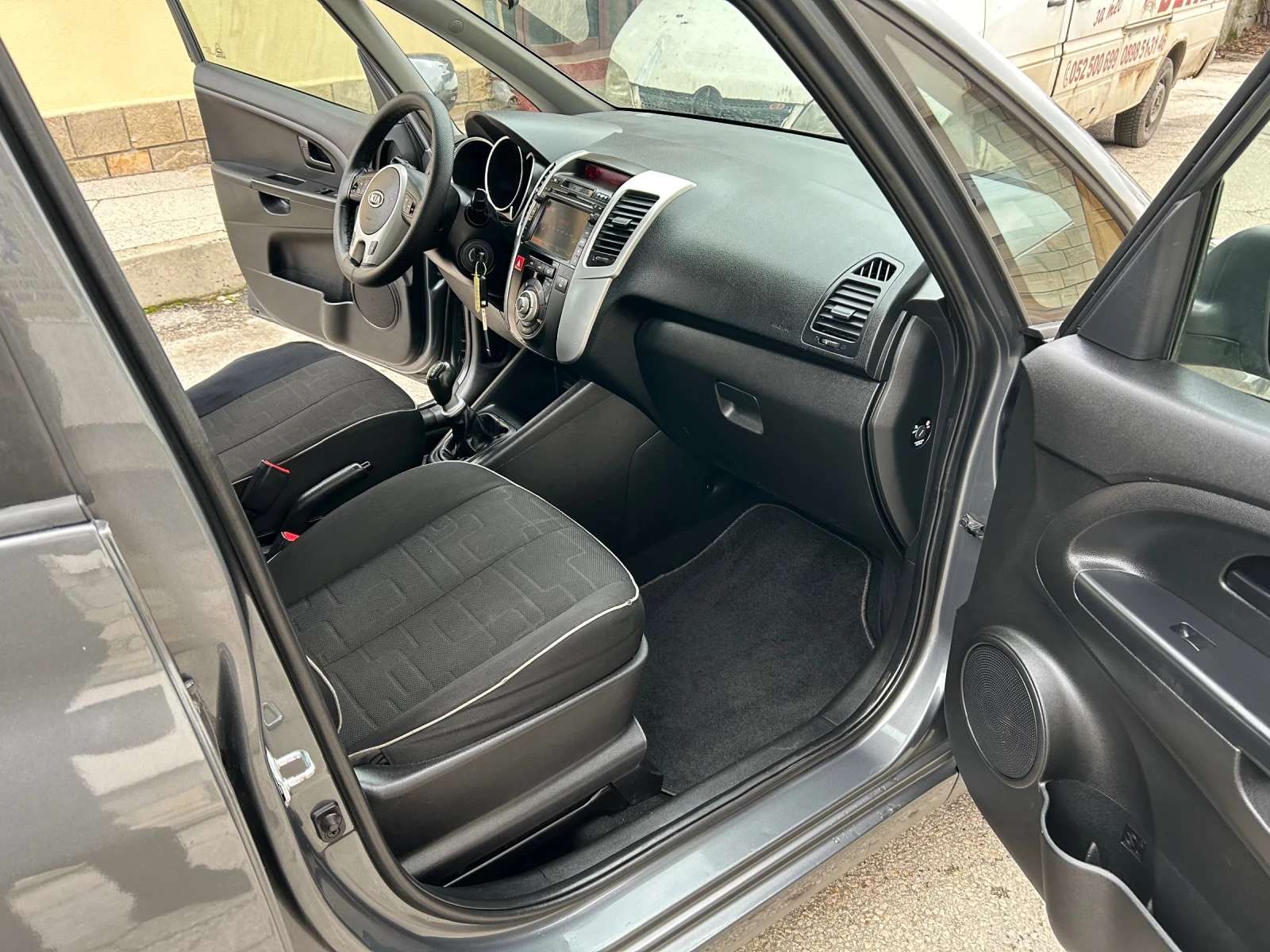 Kia Venga 1.4i   | Mobile.bg   10