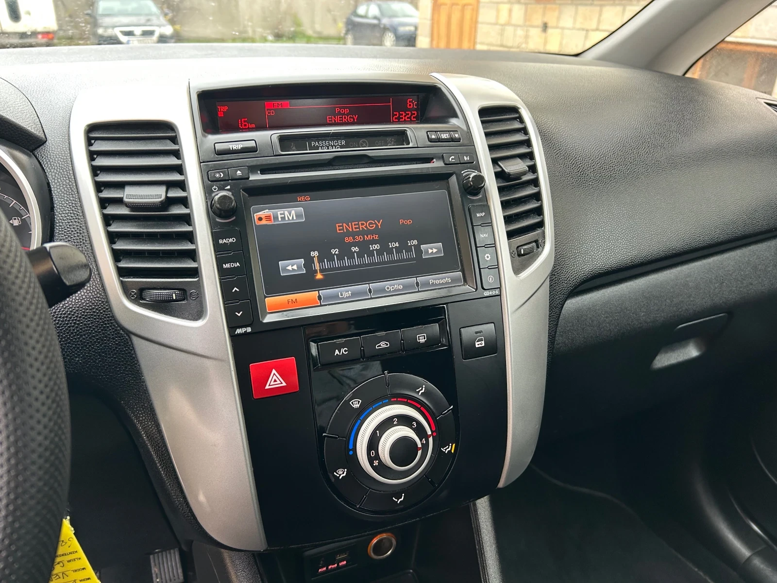 Kia Venga 1.4i   | Mobile.bg   14