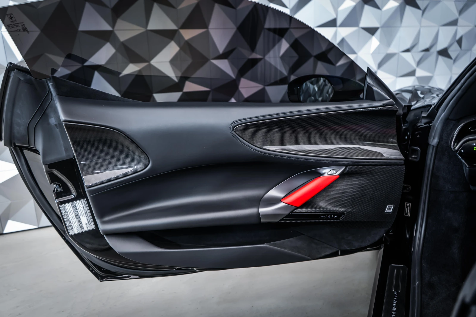 Ferrari SF 90 Spider Assetto Fiorano / Carbon / Daytona | Mobile.bg � ����������� 7