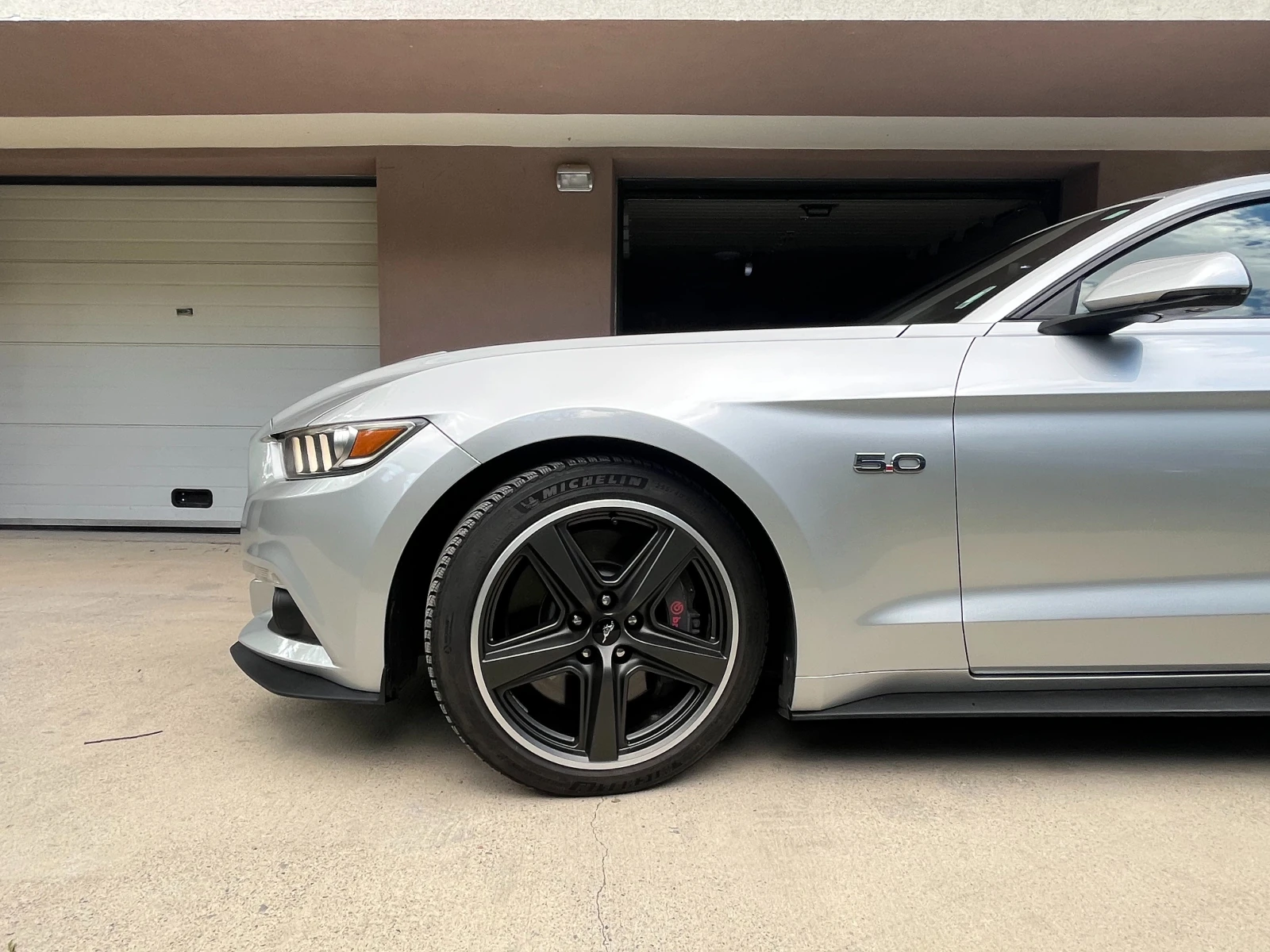 Ford Mustang  - изображение 2