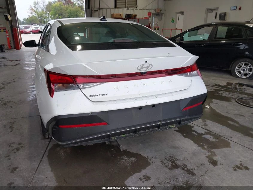 Hyundai Elantra SEL - изображение 8