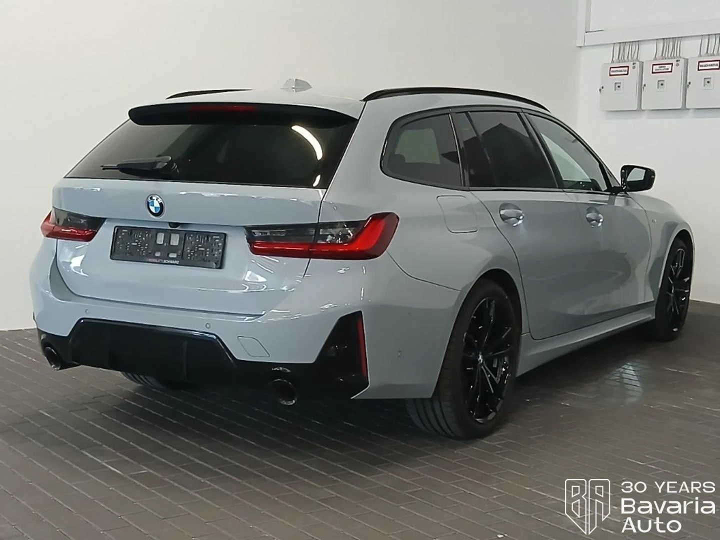 BMW 320 d xDrive M Sport Paket - изображение 4