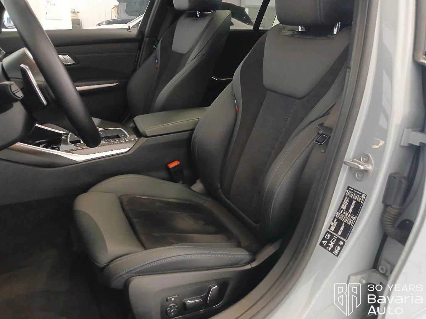 BMW 320 d xDrive M Sport Paket - изображение 6