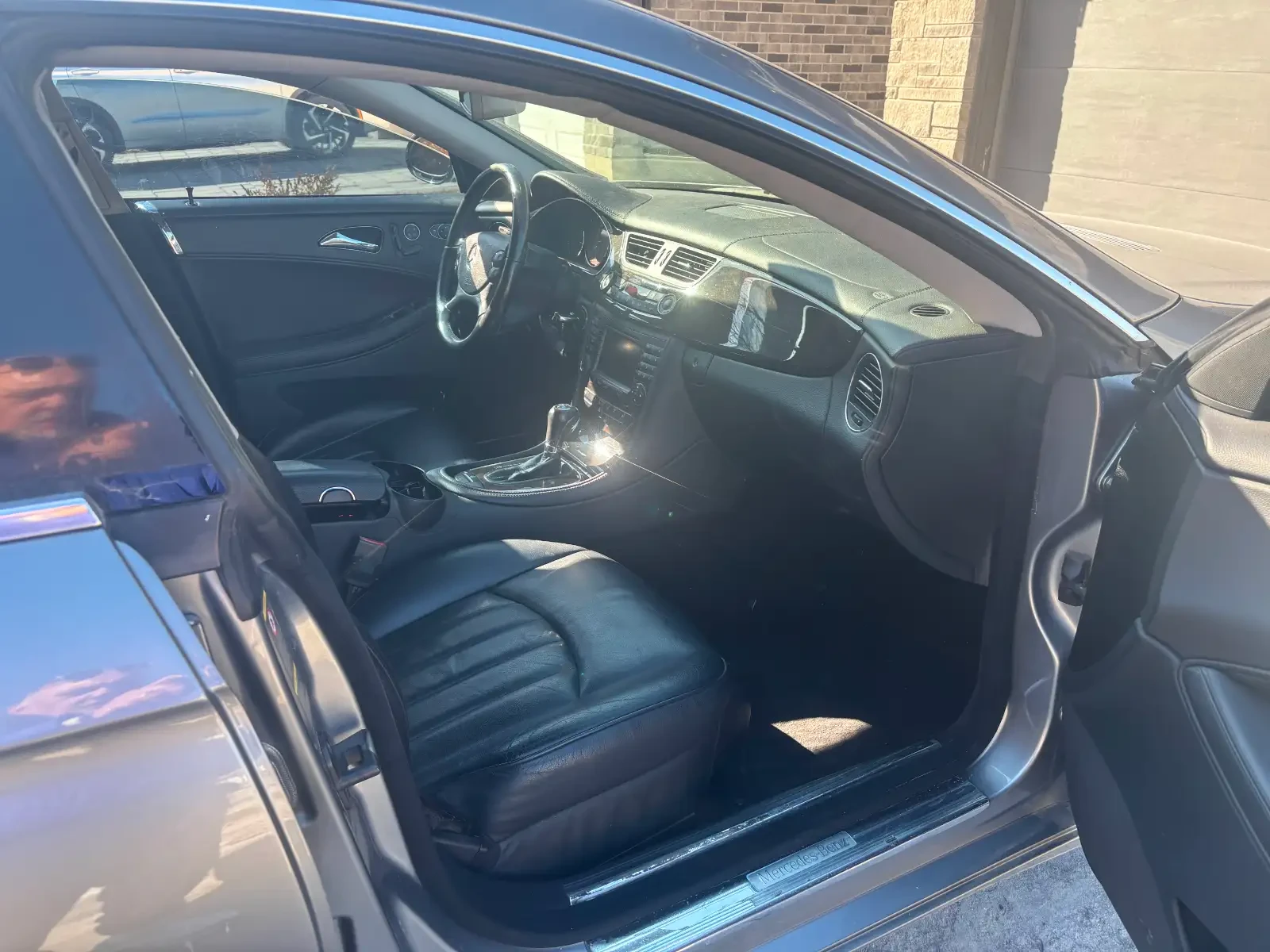 Mercedes-Benz CLS 500, снимка 8 - Автомобили и джипове - 53967910