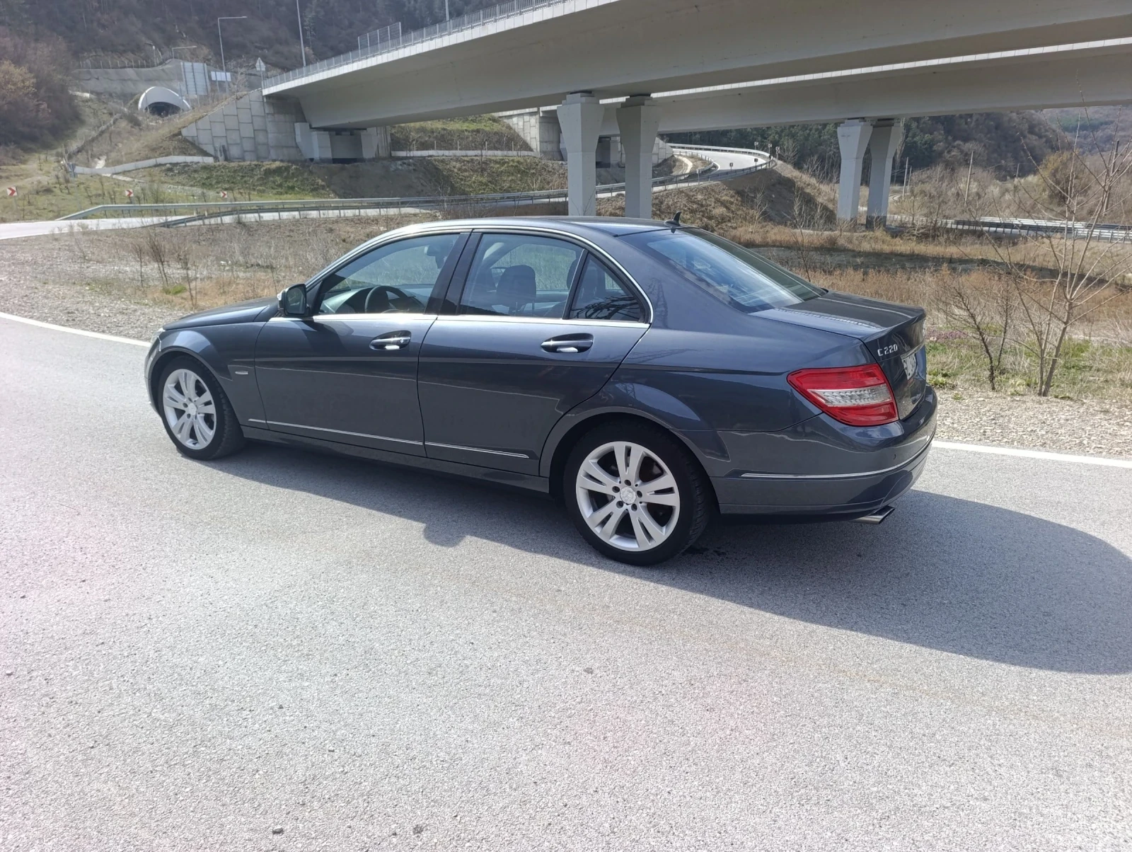 Mercedes-Benz C 220, снимка 6 - Автомобили и джипове - 53988239