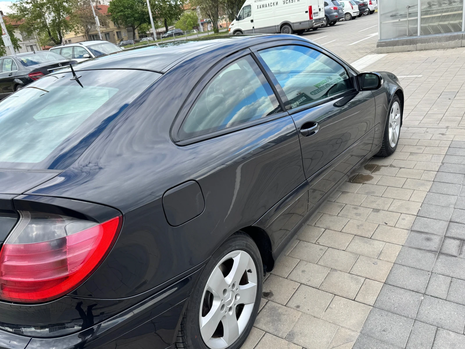 Mercedes-Benz C 180, снимка 9 - Автомобили и джипове - 54399857
