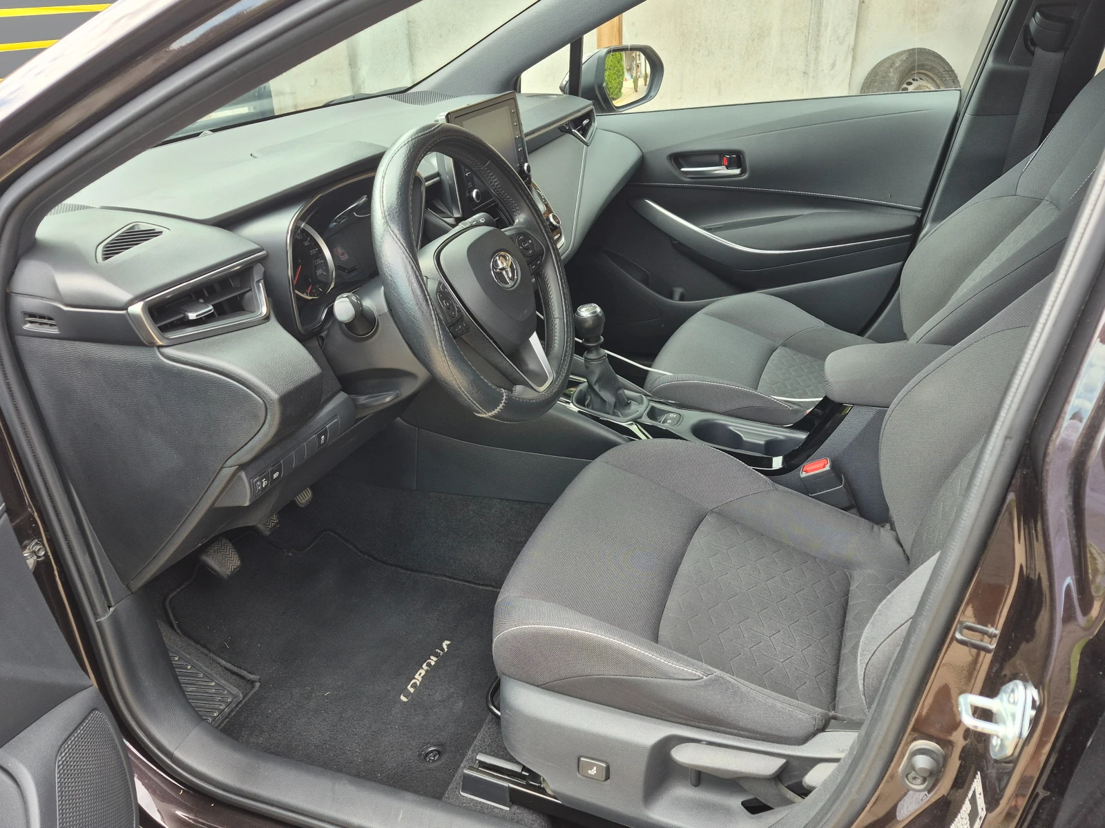 Toyota Corolla, снимка 12 - Автомобили и джипове - 54629205