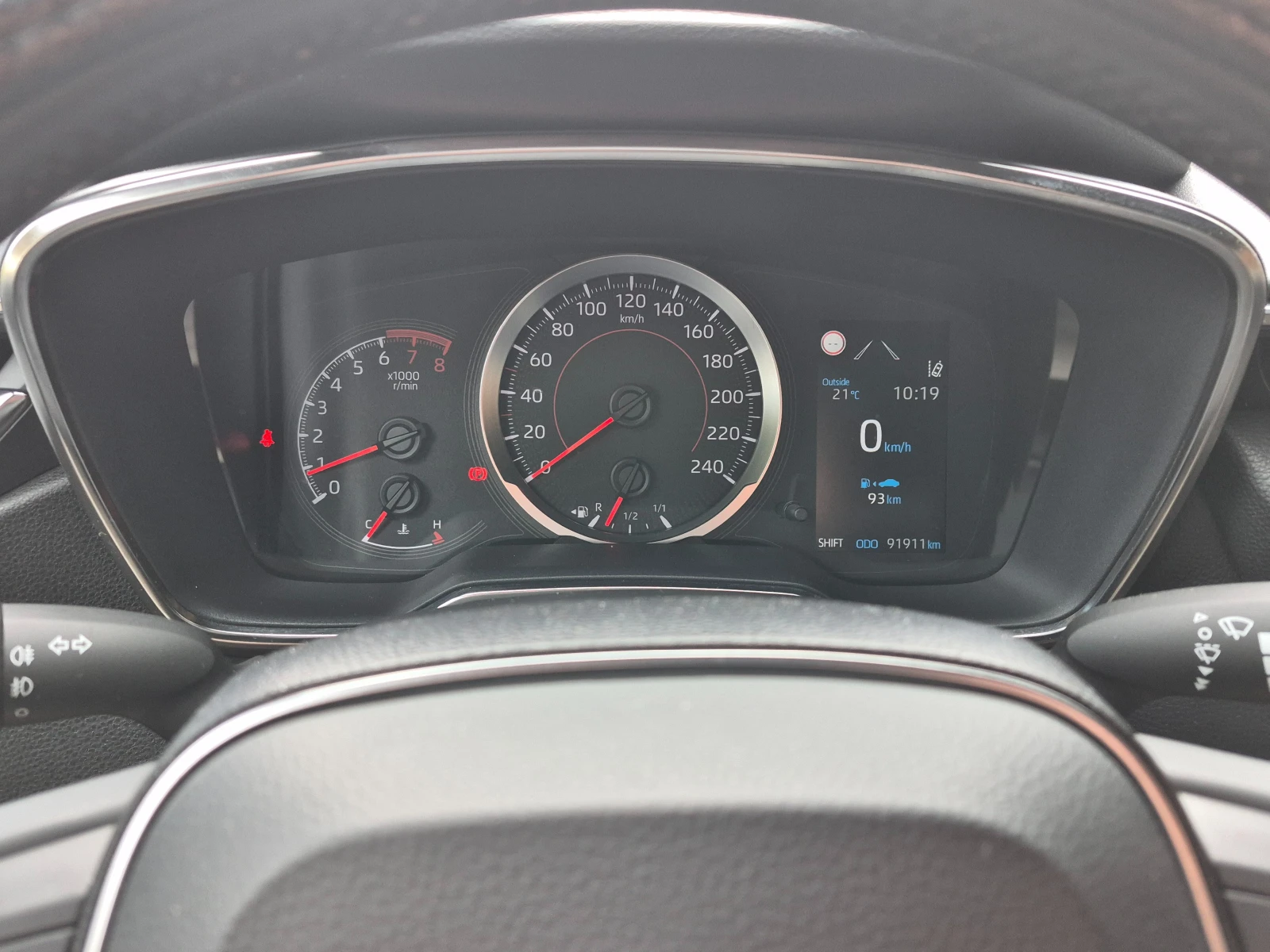 Toyota Corolla, снимка 13 - Автомобили и джипове - 54629205