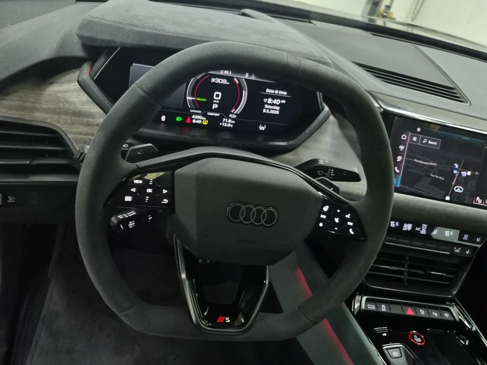 Audi E-Tron GT  S QUATTRO, снимка 11 - Автомобили и джипове - 54643422