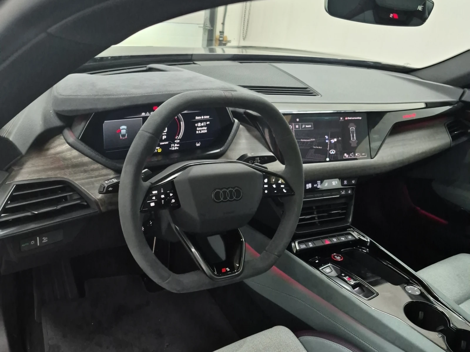 Audi E-Tron GT  S QUATTRO, снимка 12 - Автомобили и джипове - 54643422