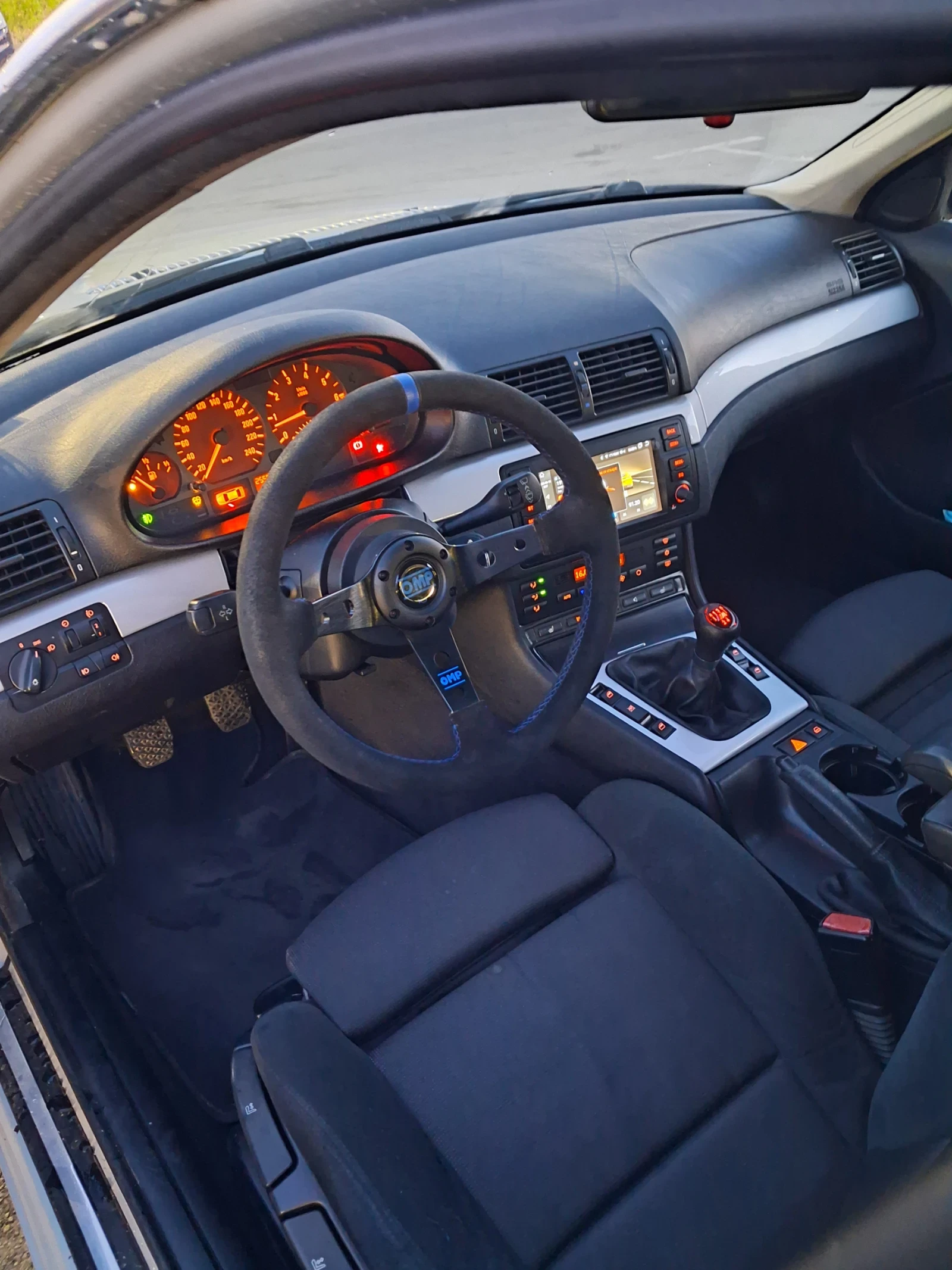 BMW 320, снимка 5 - Автомобили и джипове - 54896516
