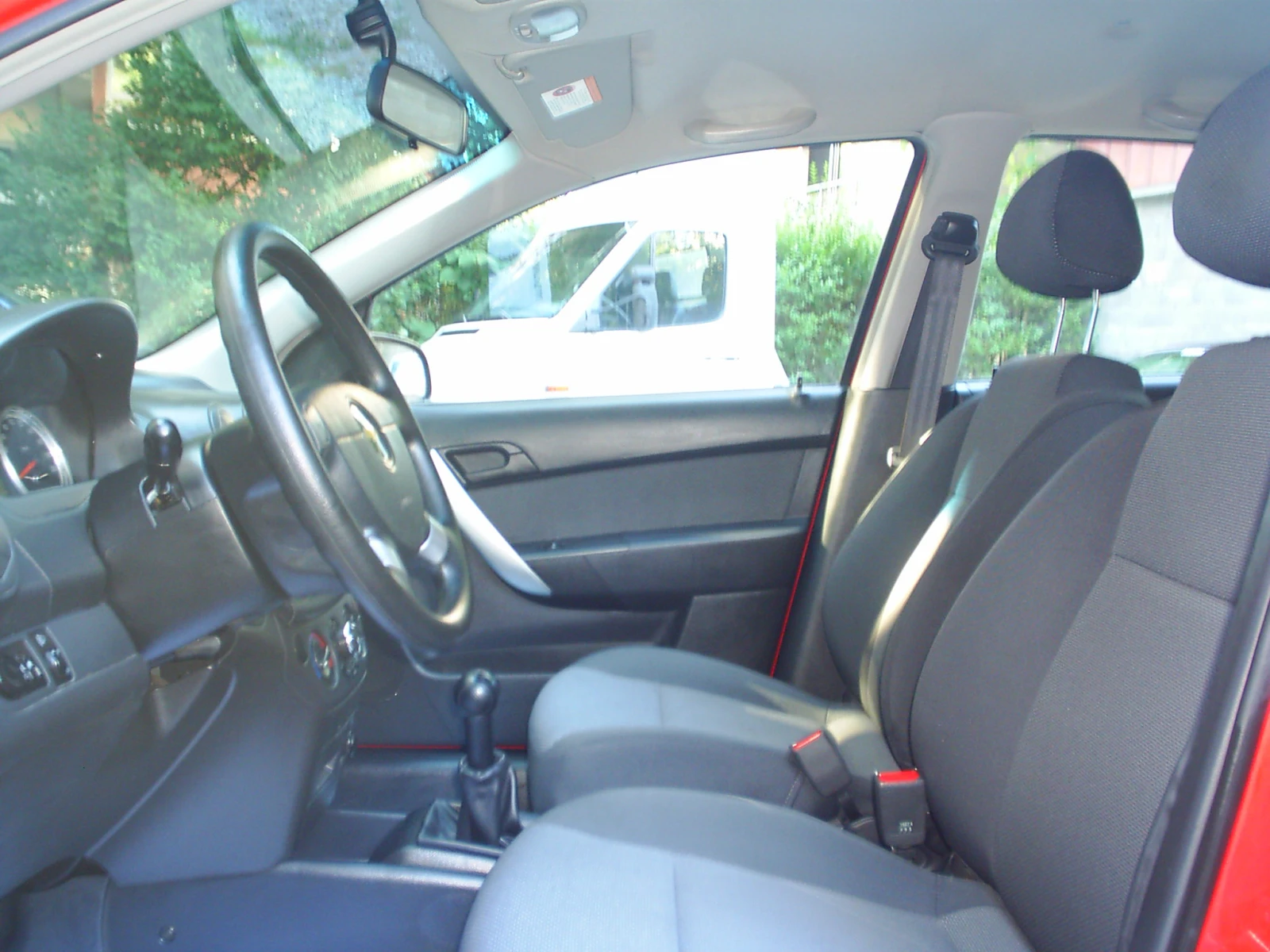 Chevrolet Aveo 1.2 16V 70хил.км., снимка 8 - Автомобили и джипове - 55463518