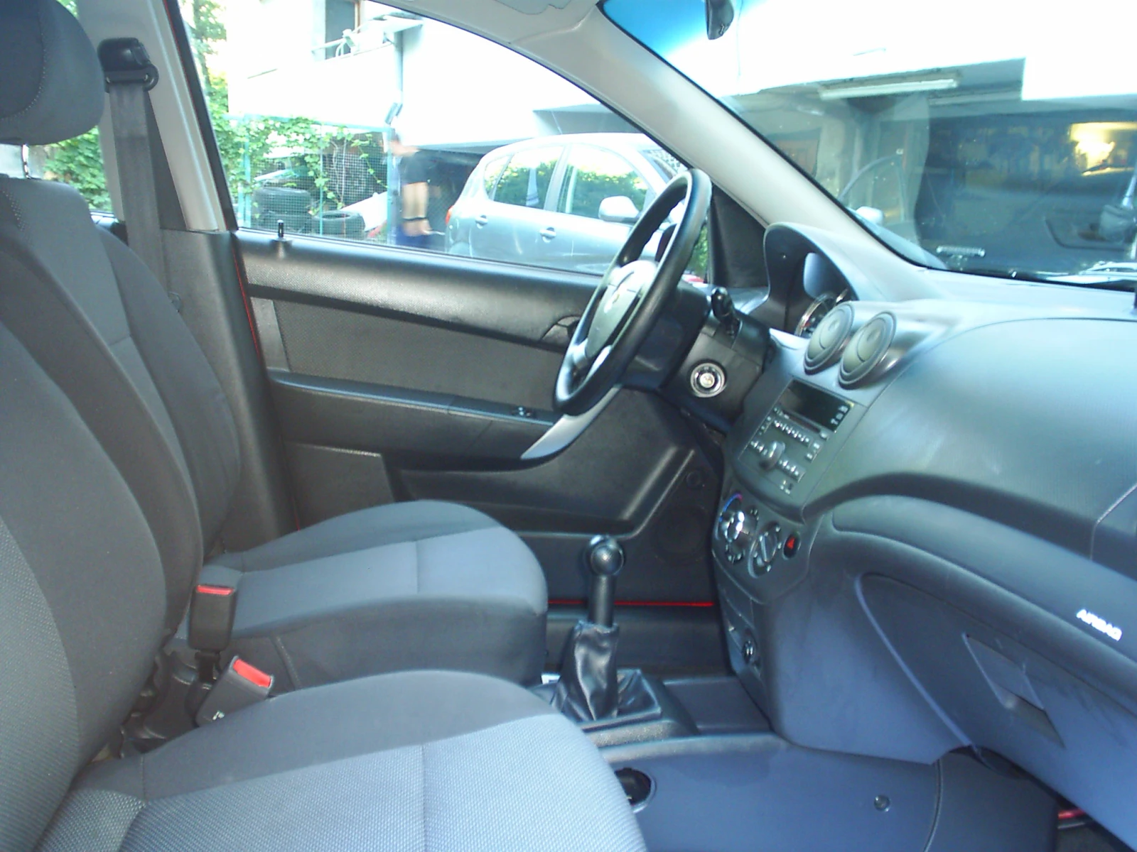 Chevrolet Aveo 1.2 16V 70хил.км., снимка 11 - Автомобили и джипове - 55463518