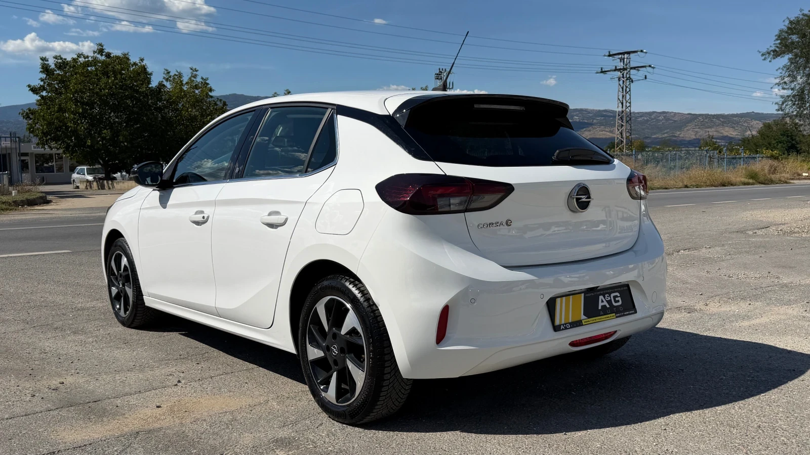 Opel Corsa Electric , снимка 4 - Автомобили и джипове - 55953539