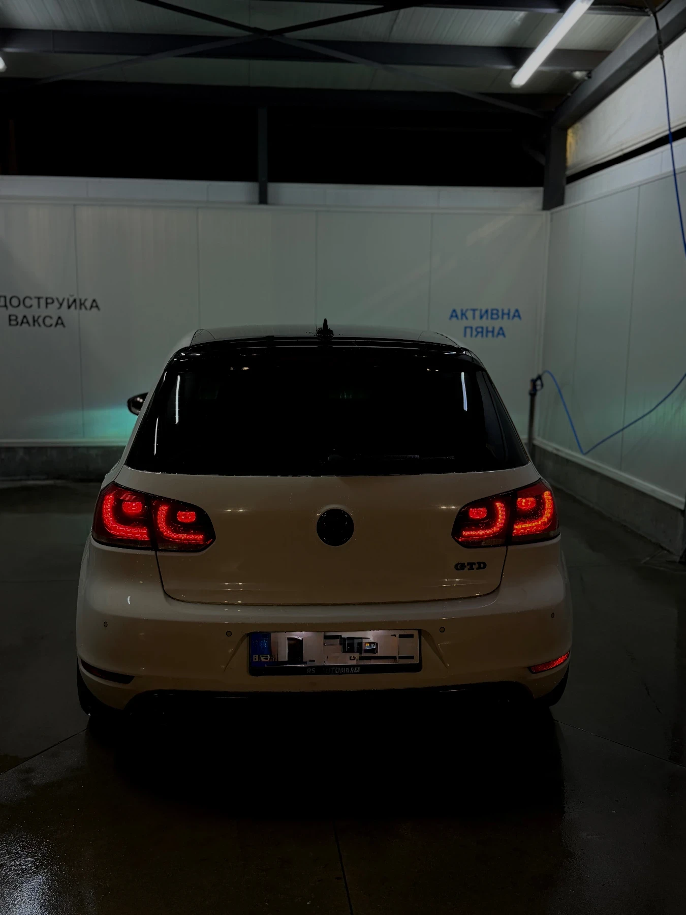 VW Golf, снимка 7 - Автомобили и джипове - 56151813