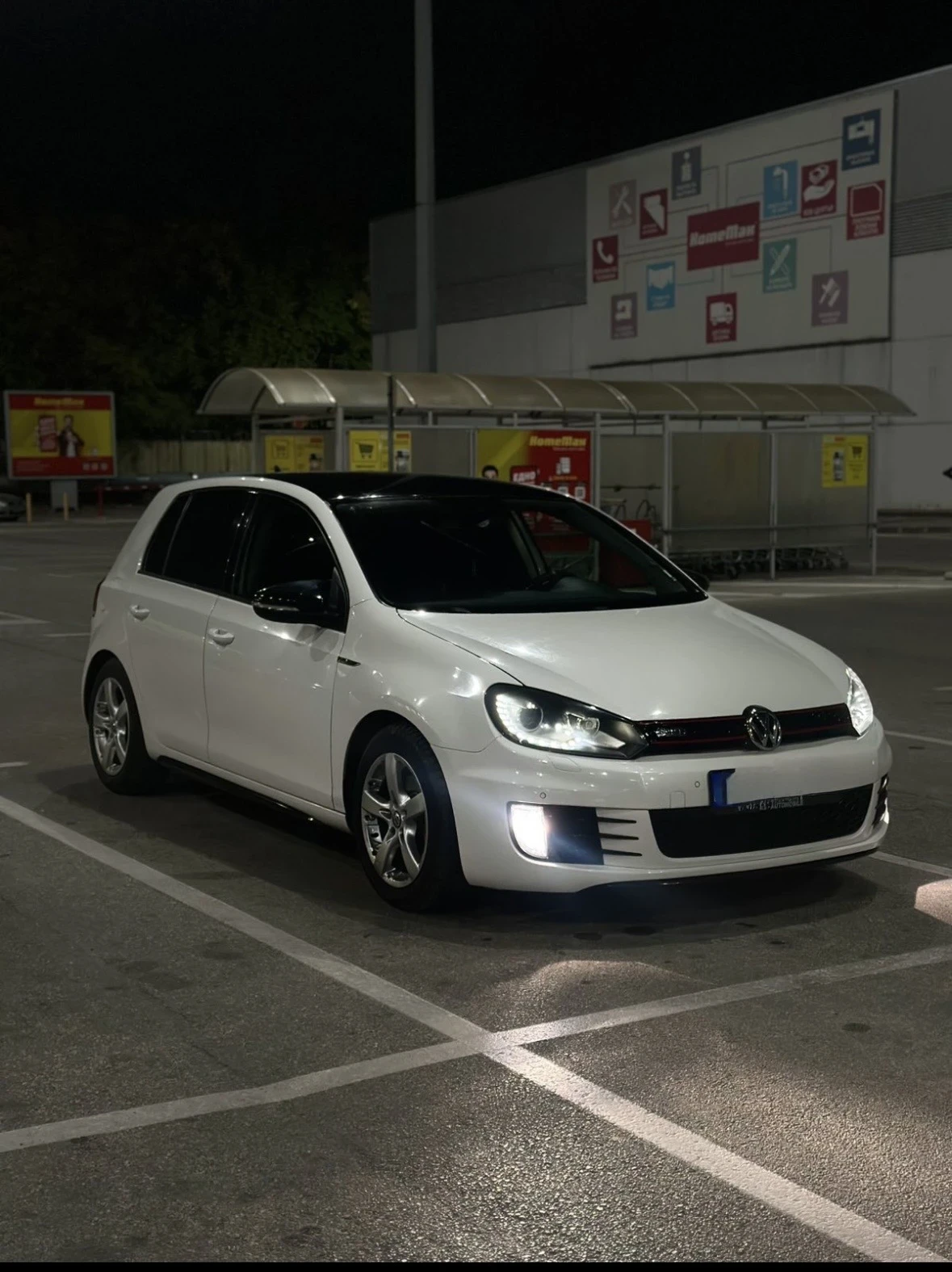 VW Golf, снимка 8 - Автомобили и джипове - 56151813