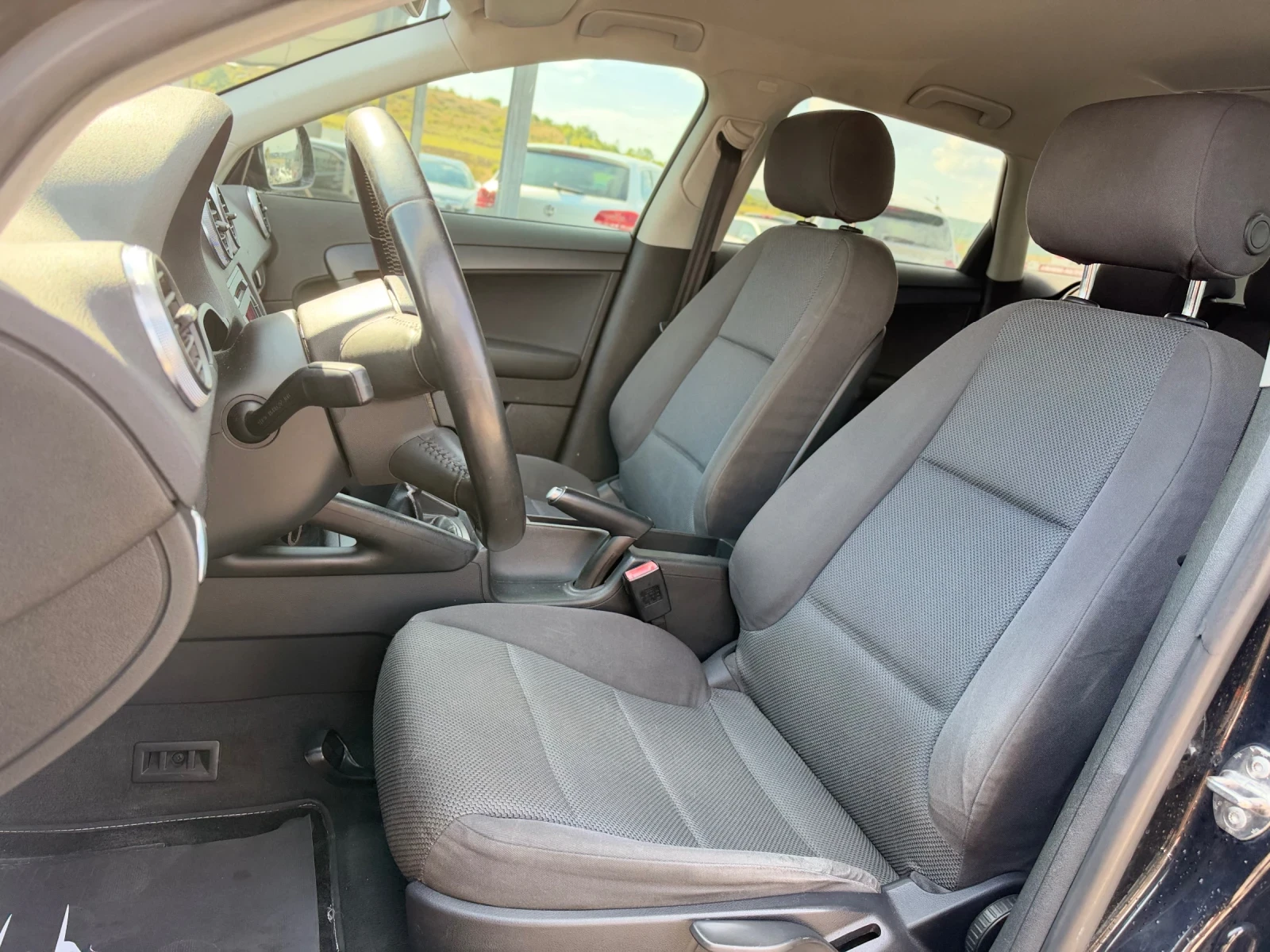 Audi A3 1.9 TDi / Face / LED , снимка 6 - Автомобили и джипове - 56156484