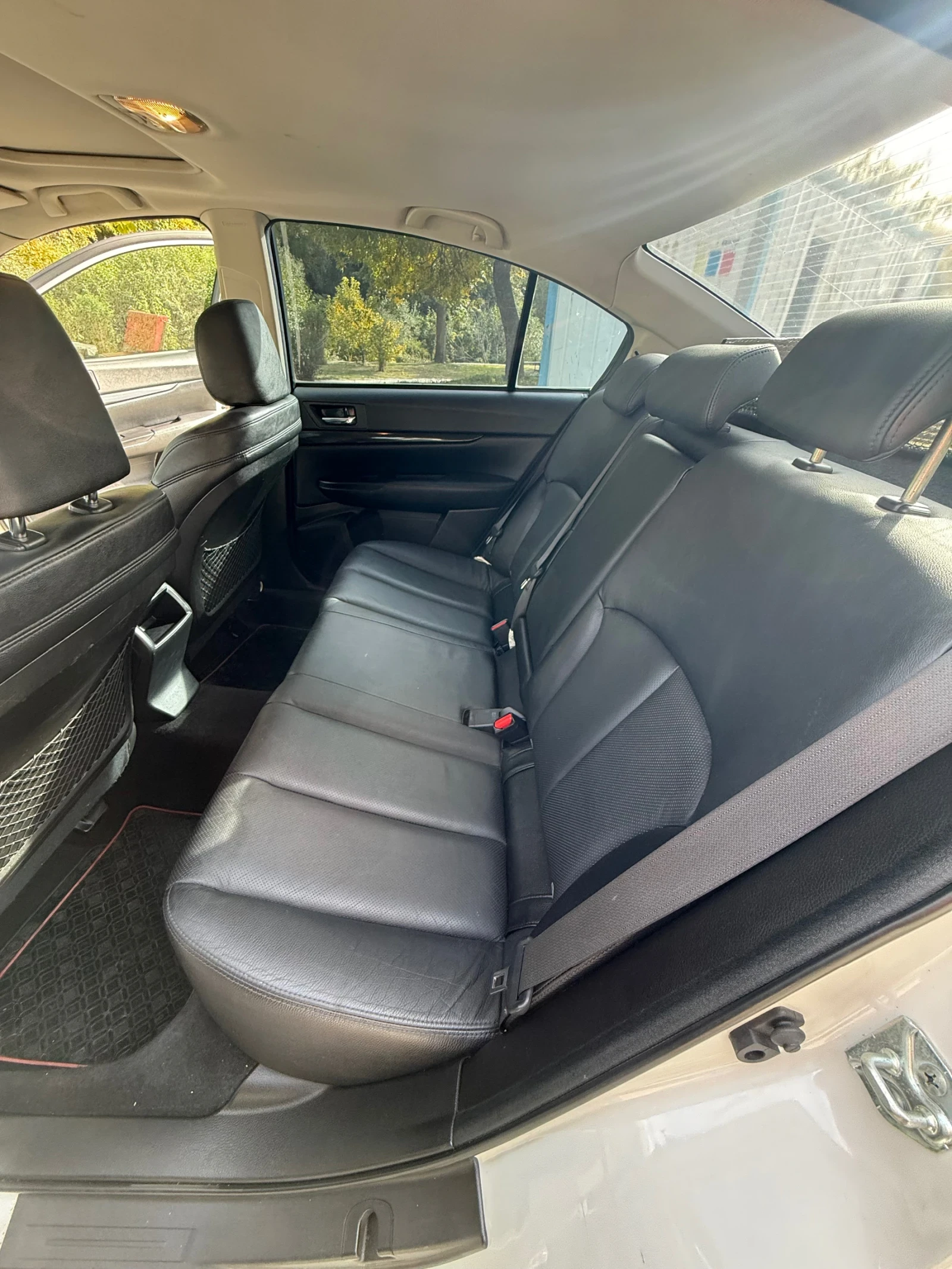 Subaru Legacy, снимка 14 - Автомобили и джипове - 56416961
