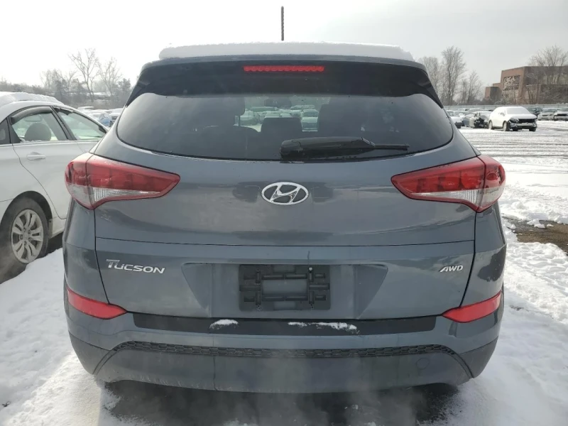 Hyundai Tucson, снимка 6 - Автомобили и джипове - 49444898