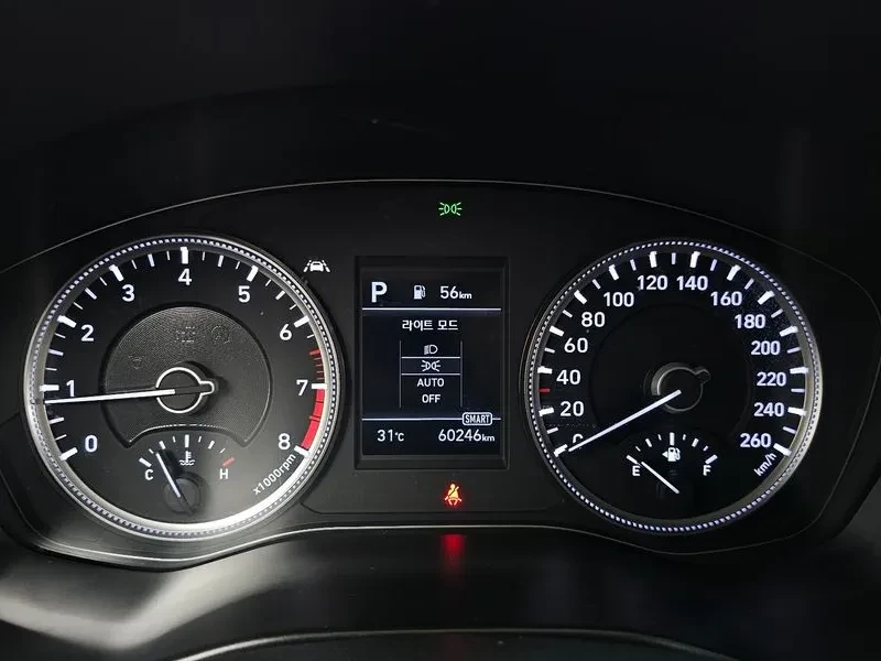 Hyundai Santa fe 2.0T 2WD EXCLUSIVE, снимка 8 - Автомобили и джипове - 56407500