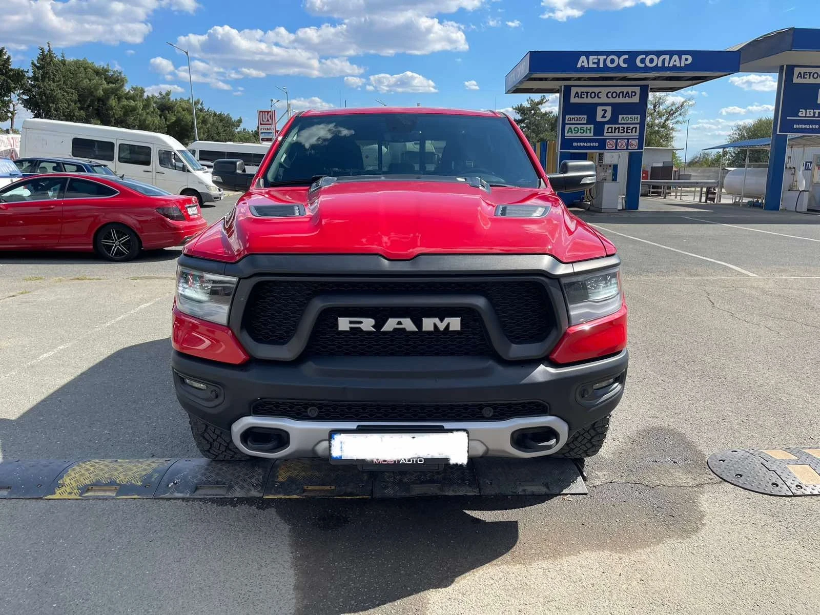 Dodge RAM 1500 Rebel 5.7 LPG, снимка 1