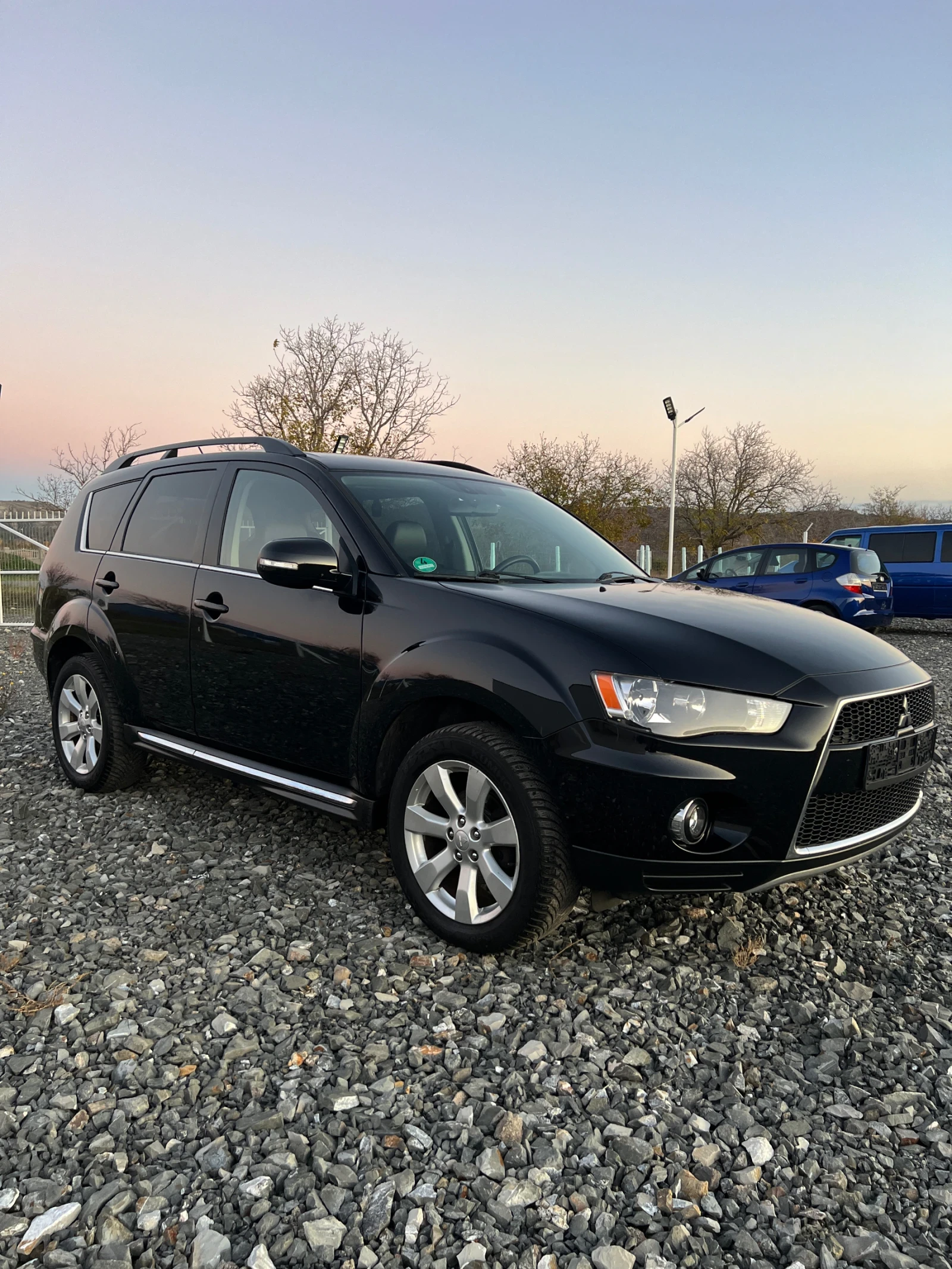 Mitsubishi Outlander 2.0i 150k.c - изображение 2