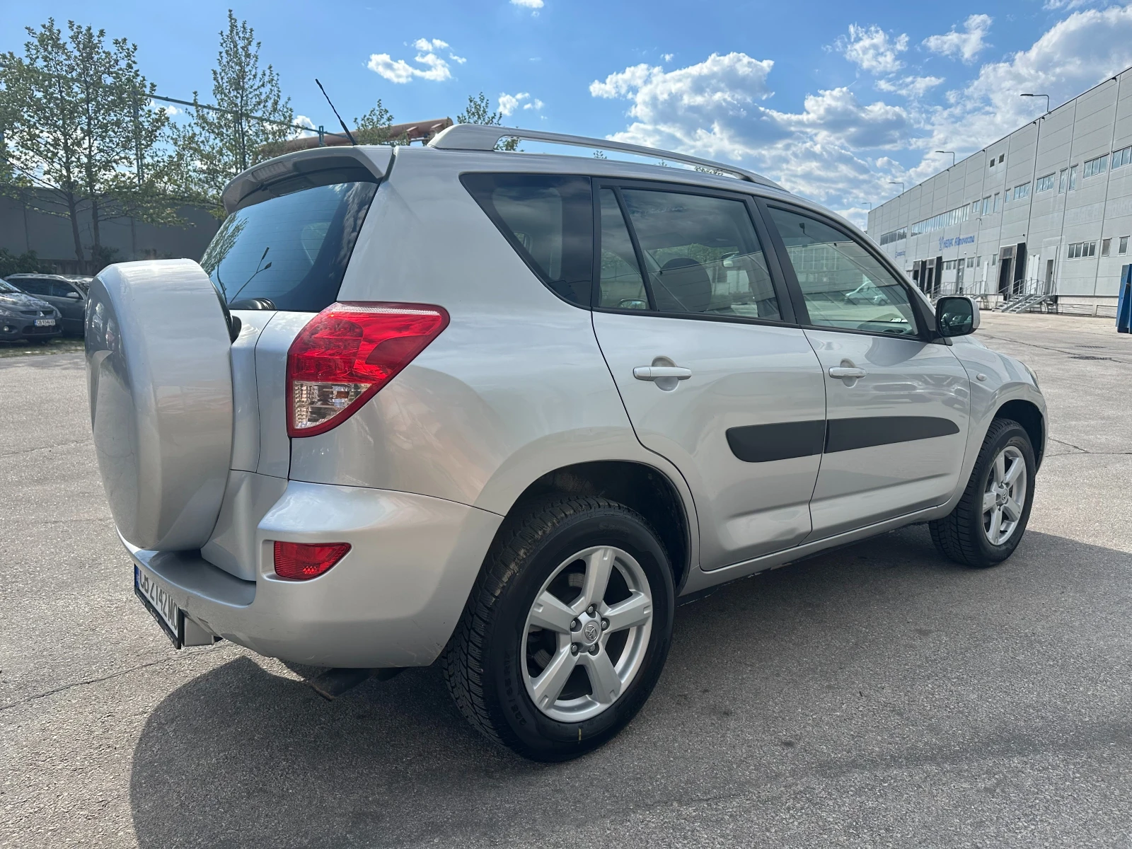 Toyota Rav4 2.2d 136 к.с. - изображение 4