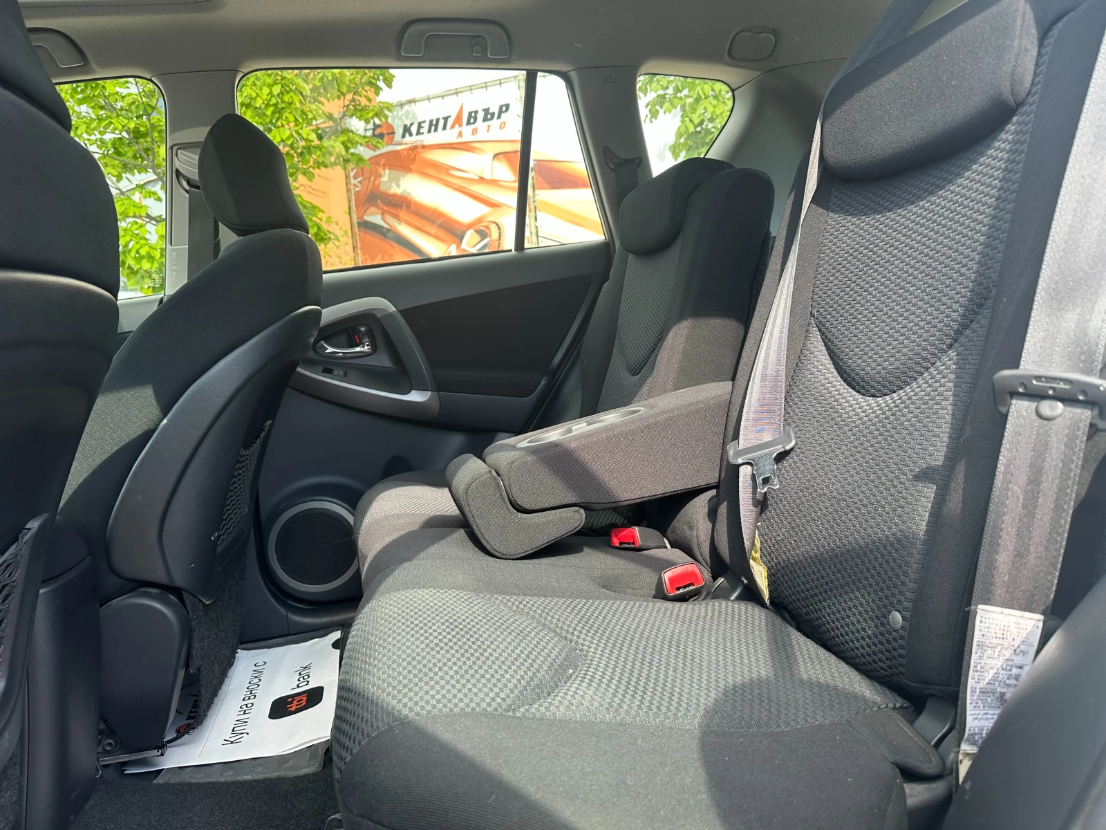 Toyota Rav4 2.2d 136 к.с. - изображение 9