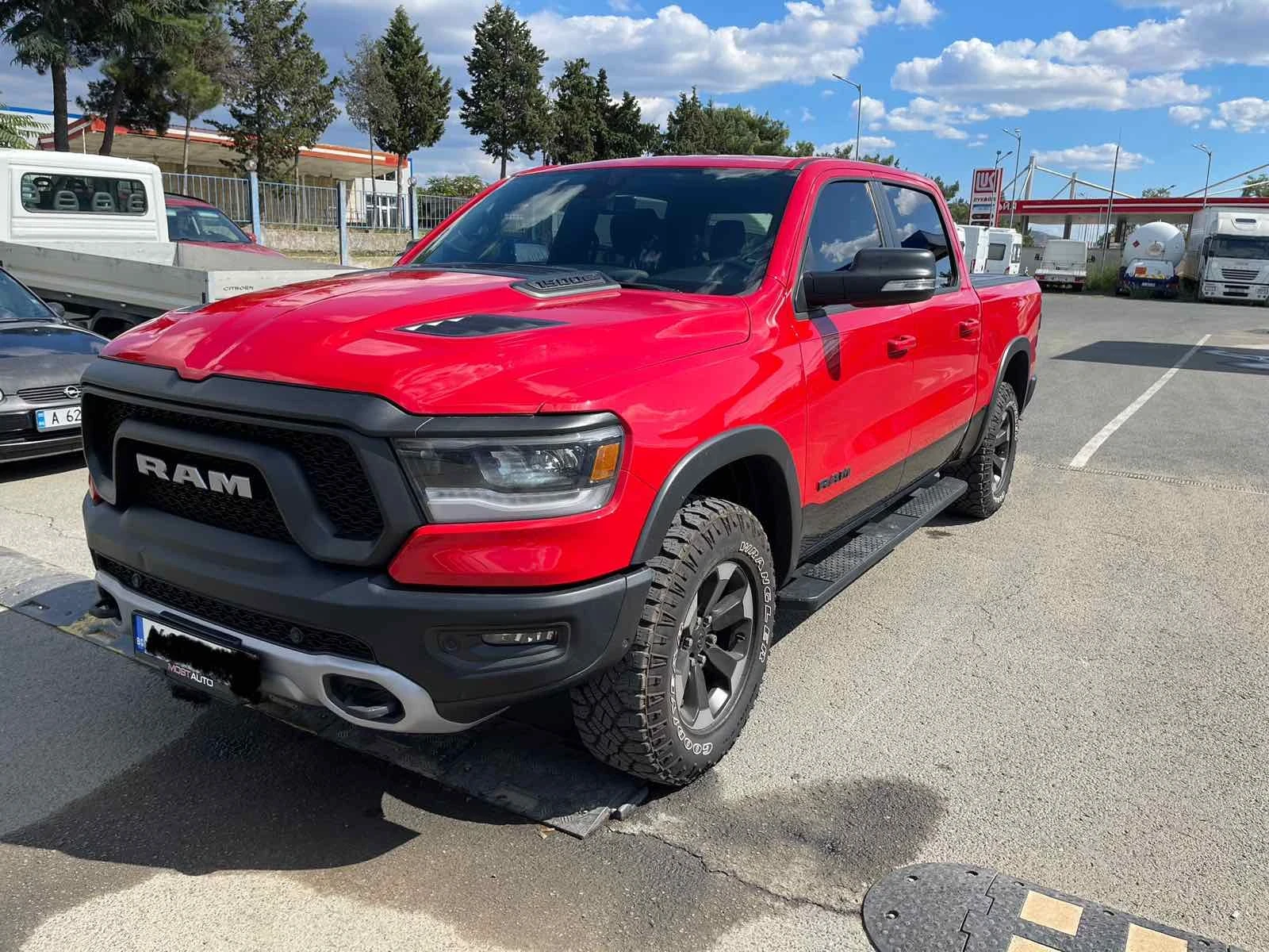 Dodge RAM 1500 Rebel 5.7 LPG - изображение 4