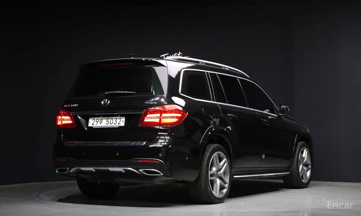 Mercedes-Benz GLS 350 4MATIC | ЕКСТРОВА | БЕЗ ЗАБЕЛЕЖКА  - изображение 2