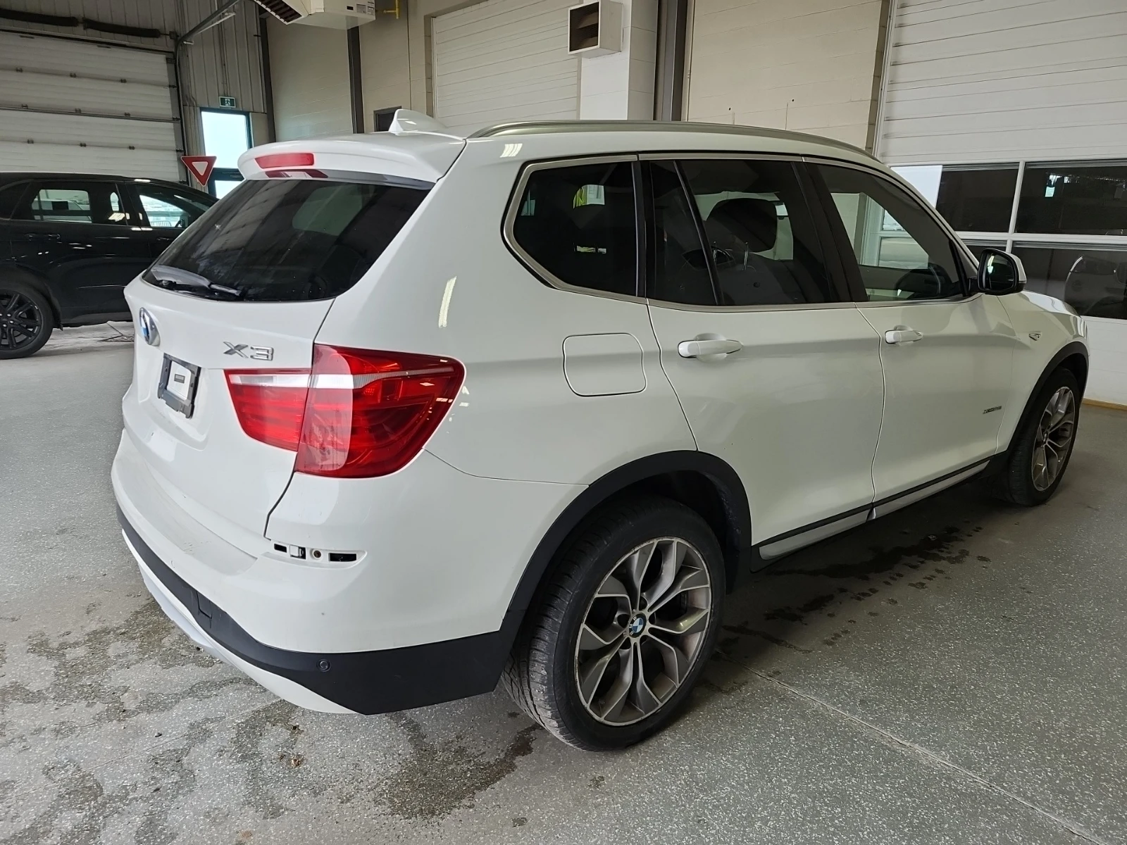 BMW X3 AWD * CARFAX * АвтоКредит * Цена до България*  - изображение 3