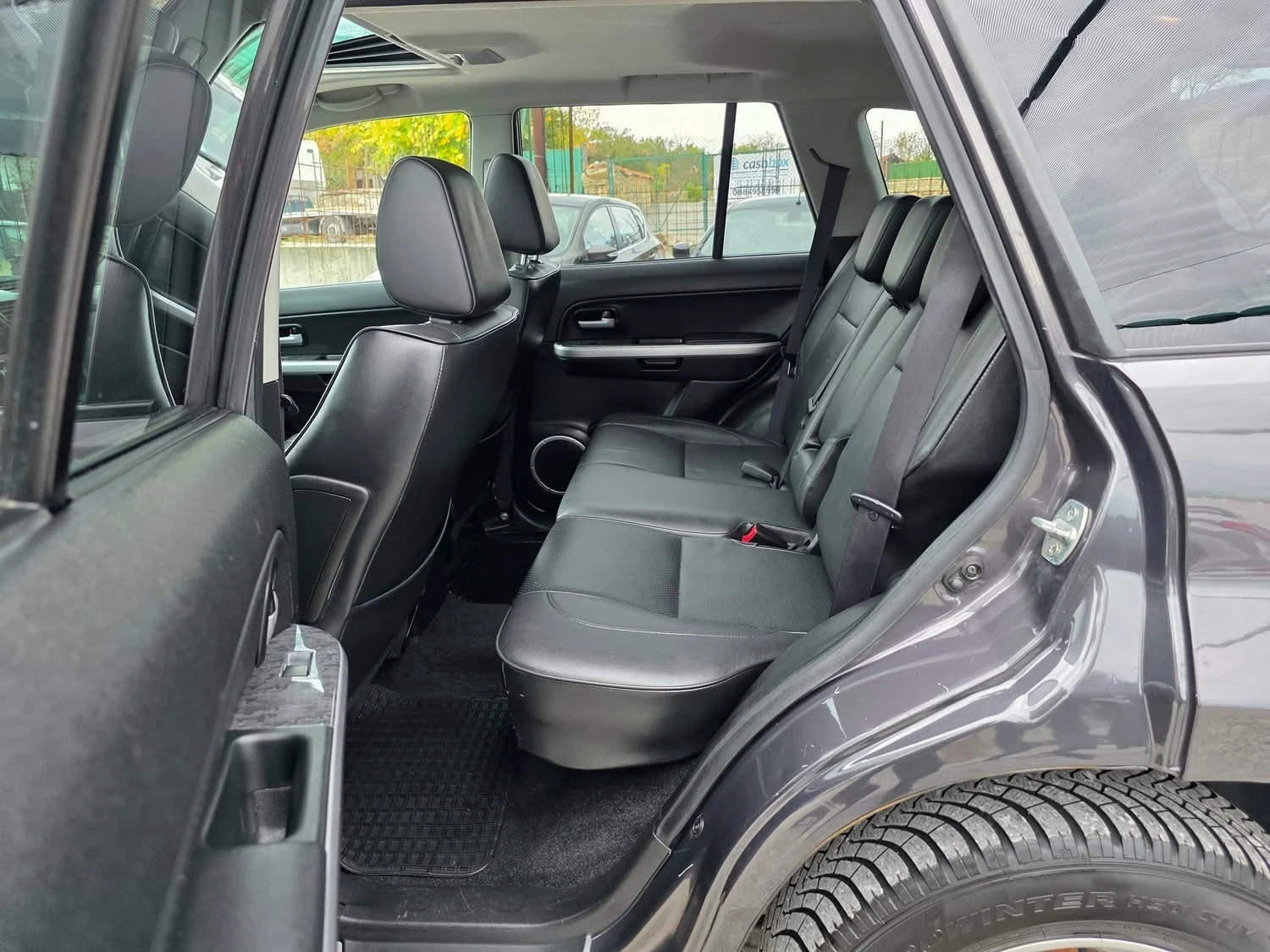 Suzuki Grand vitara 2.4i 170K.C. / АВТОМАТ / НАВИ / КОЖА / КСЕНОН / - изображение 7